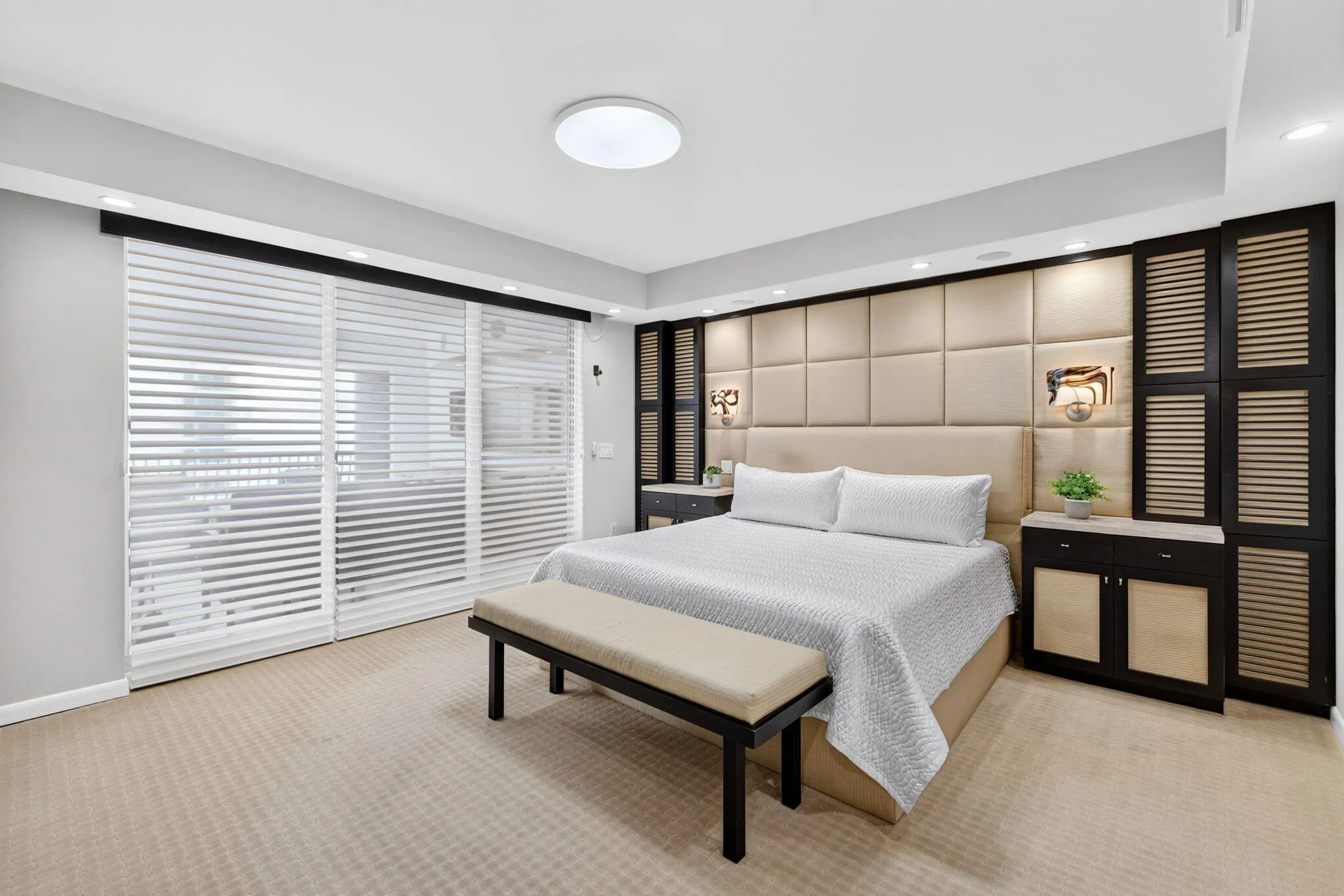 100 S BIRCH Road #1202C
