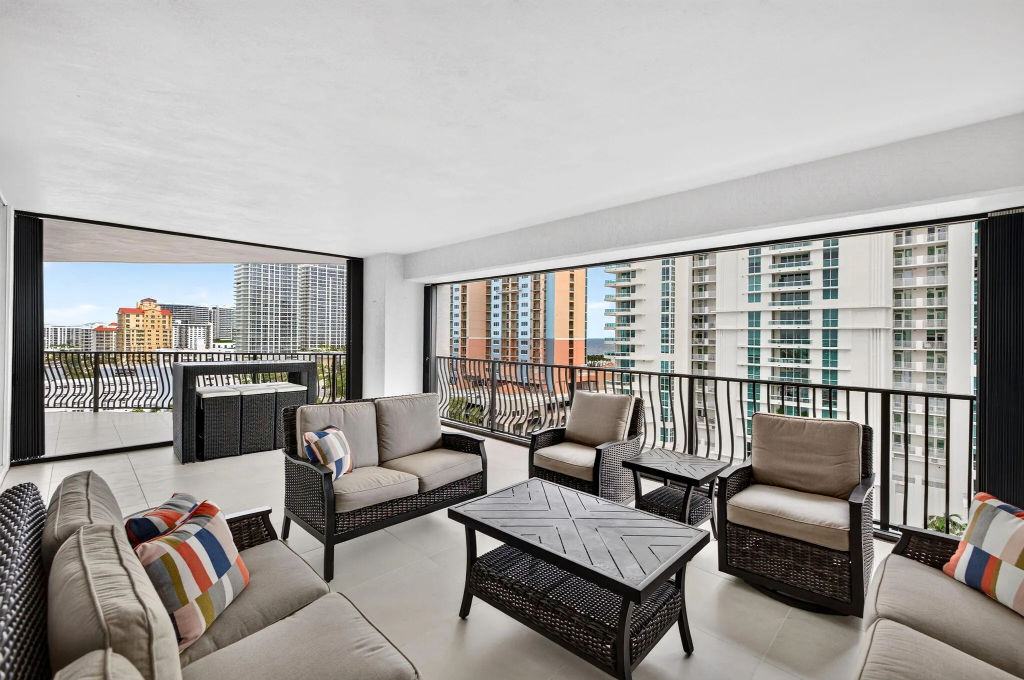 100 S BIRCH Road #1202C