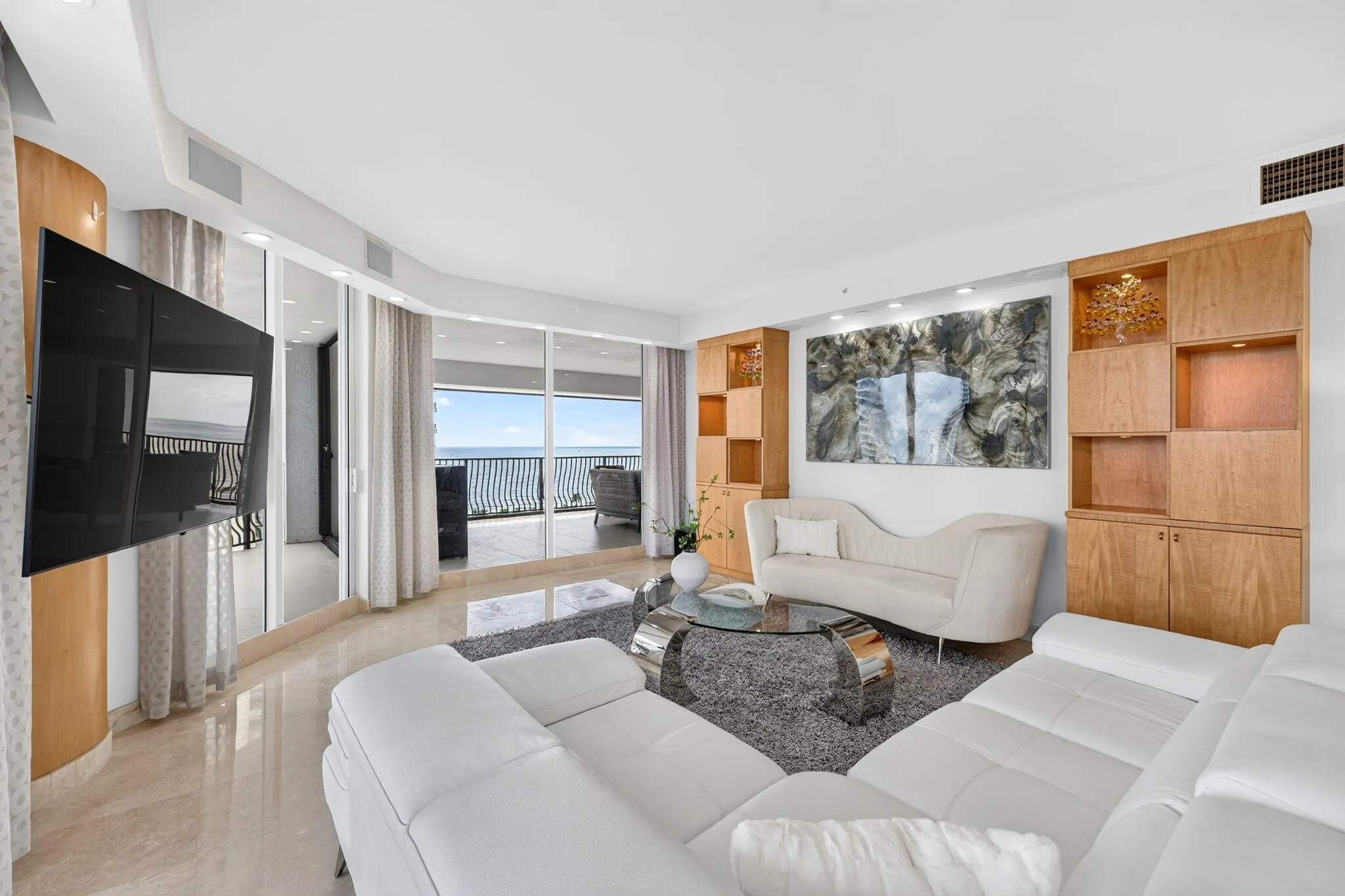 100 S BIRCH Road #1202C