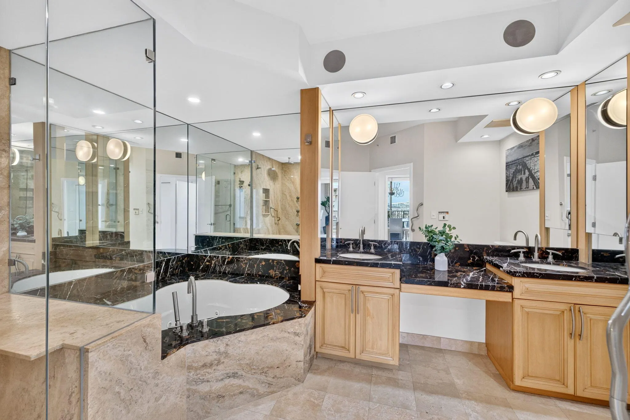 100 S BIRCH Road #1202C