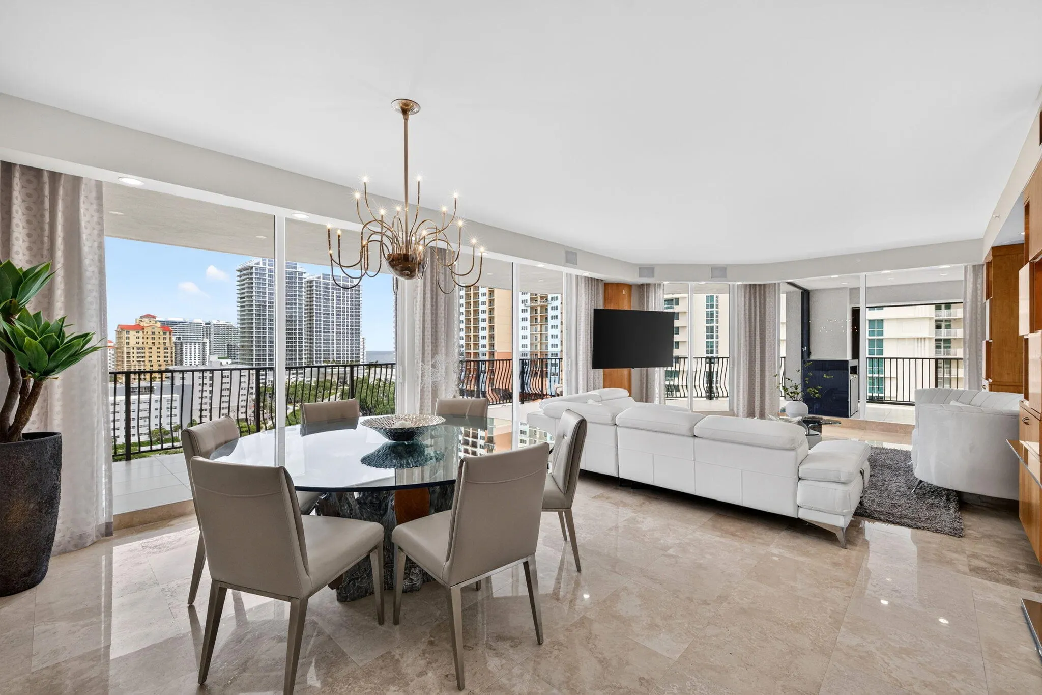 100 S BIRCH Road #1202C