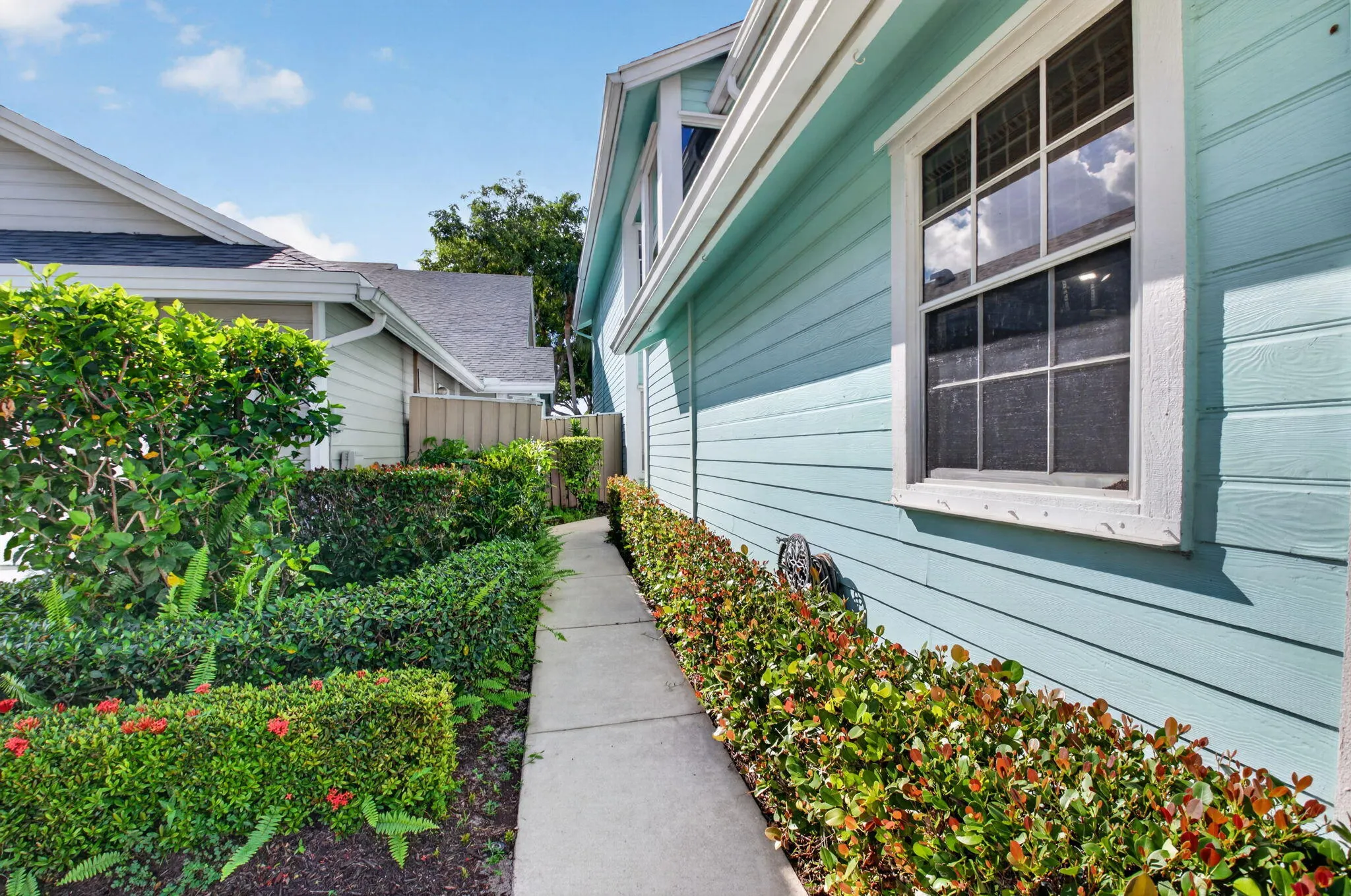 5092 Coronado Ridge