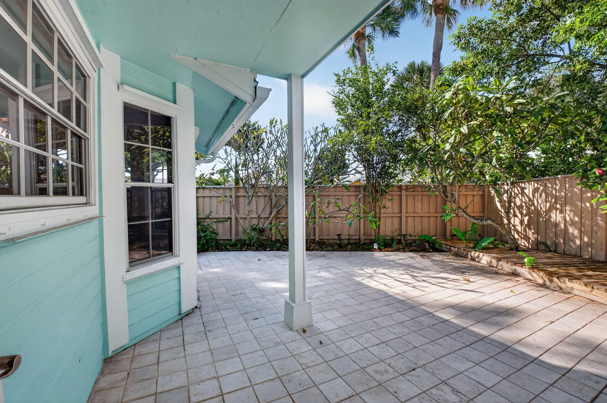 5092 Coronado Ridge