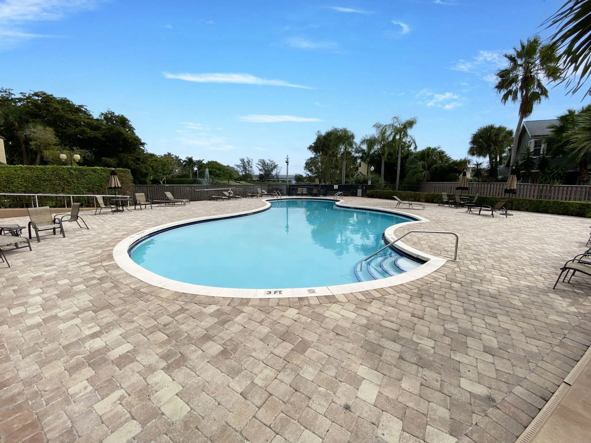5092 Coronado Ridge