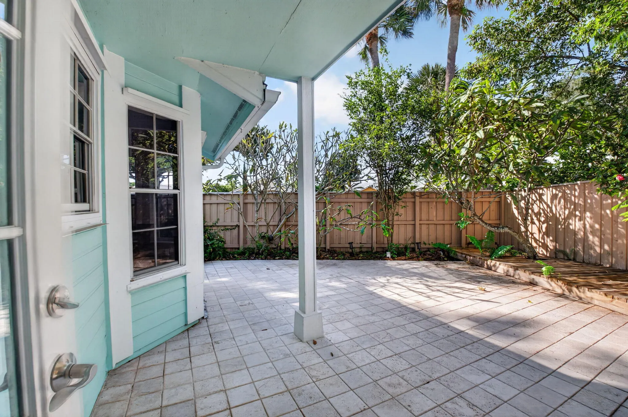 5092 Coronado Ridge