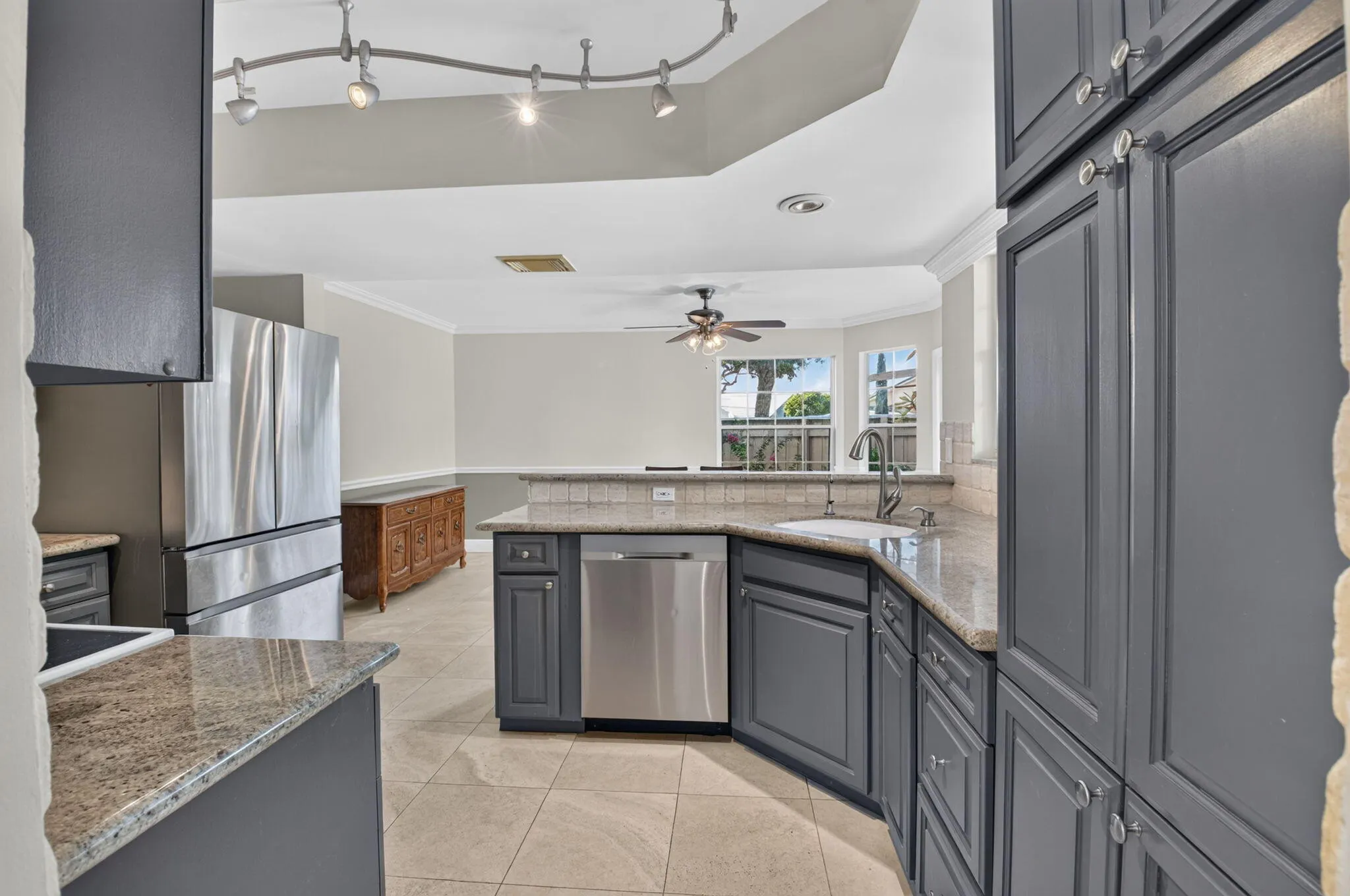 5092 Coronado Ridge