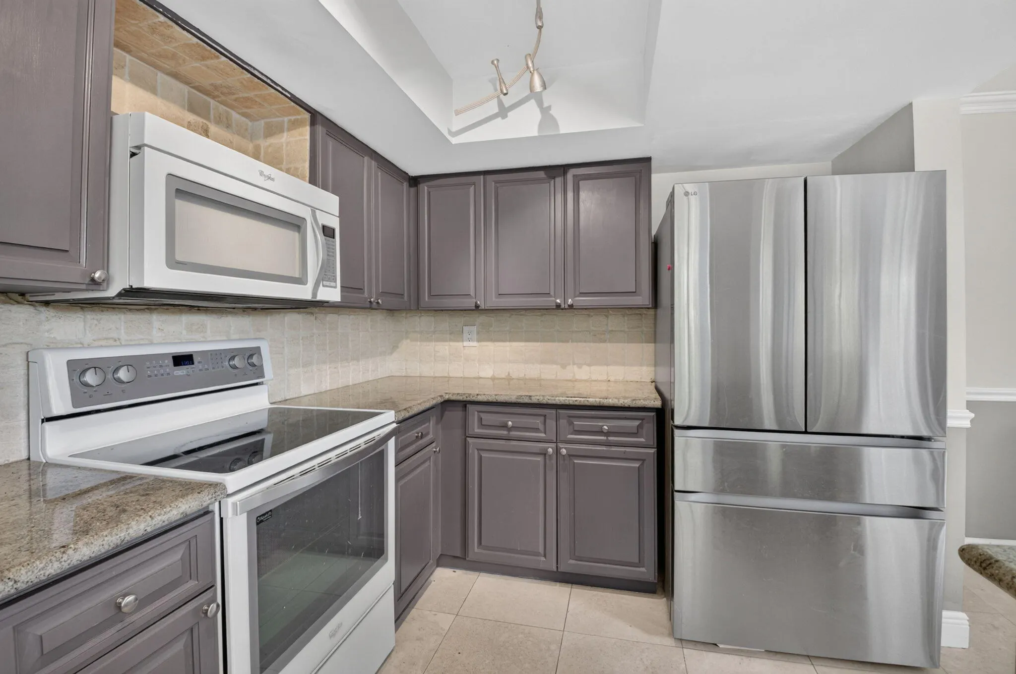 5092 Coronado Ridge