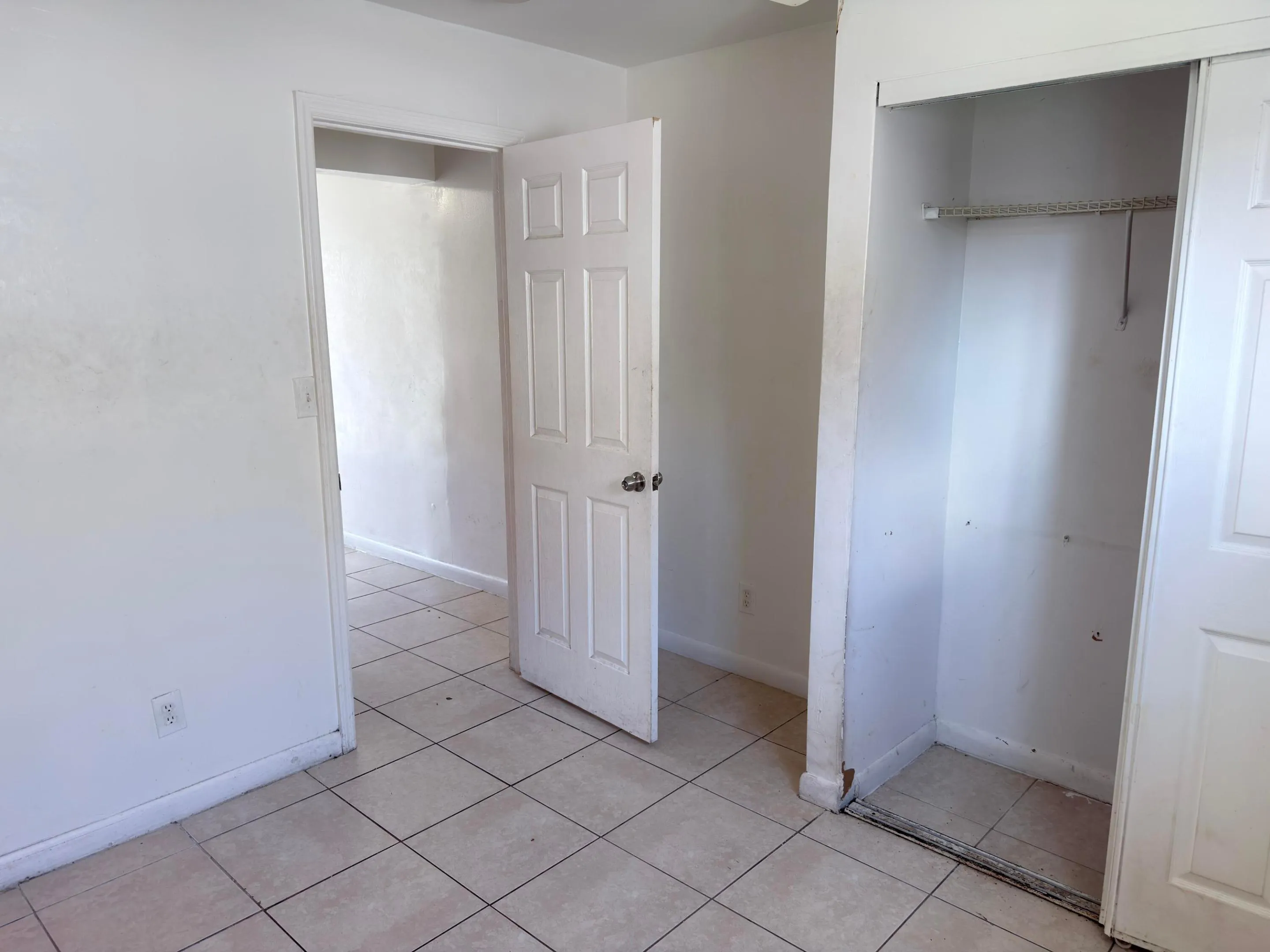 635 NW 22ND Road