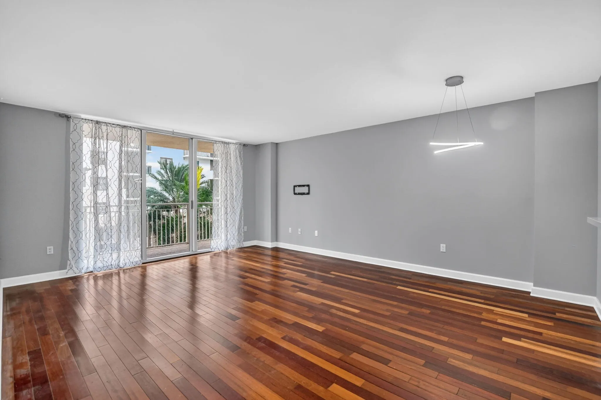 99 SE Mizner Boulevard #435