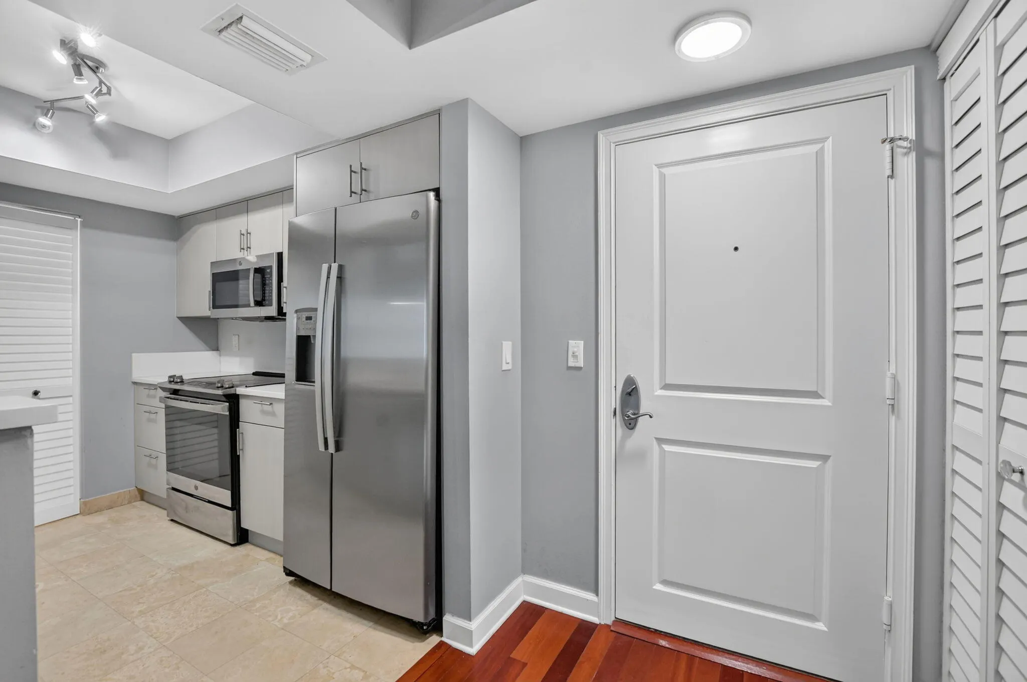 99 SE Mizner Boulevard #435