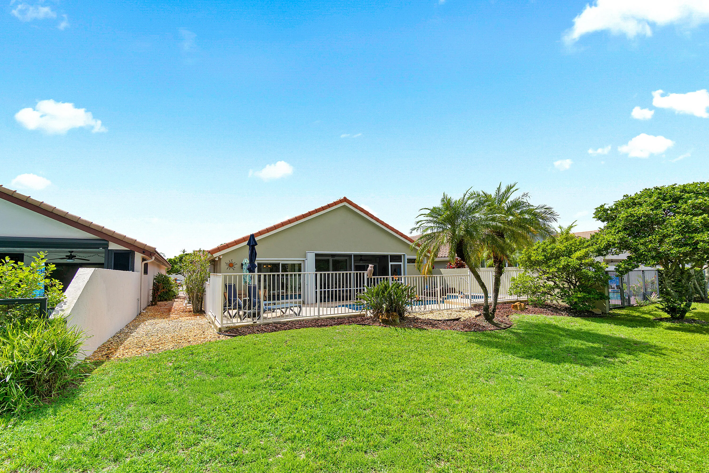 11270 Cloverleaf Circle