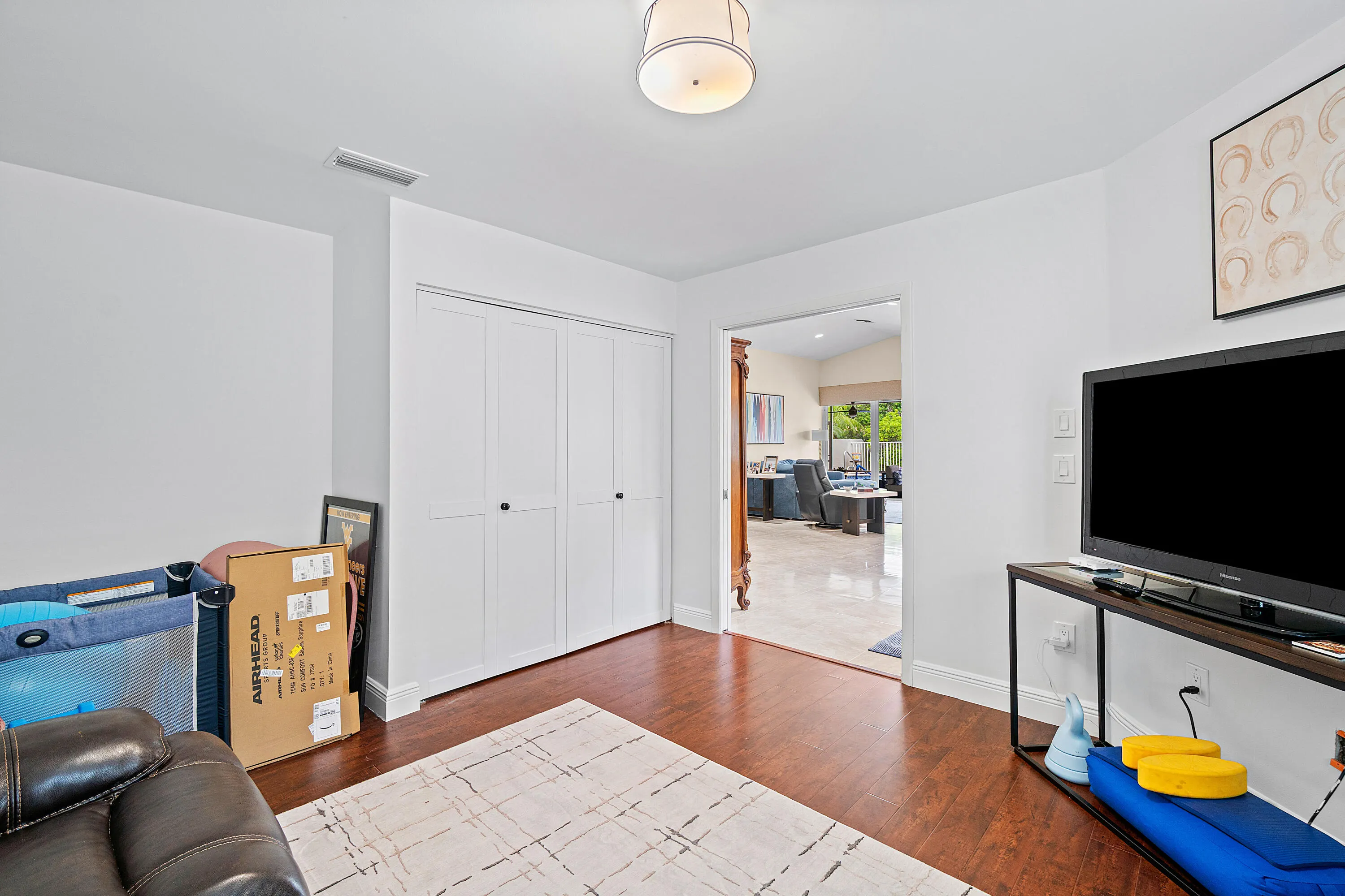 11270 Cloverleaf Circle