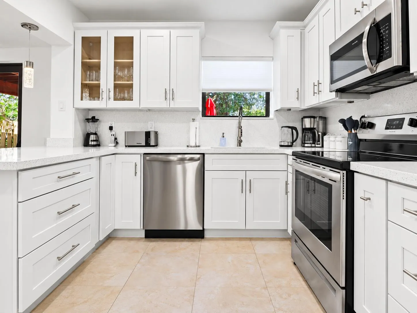 1216 NE 16th Terrace