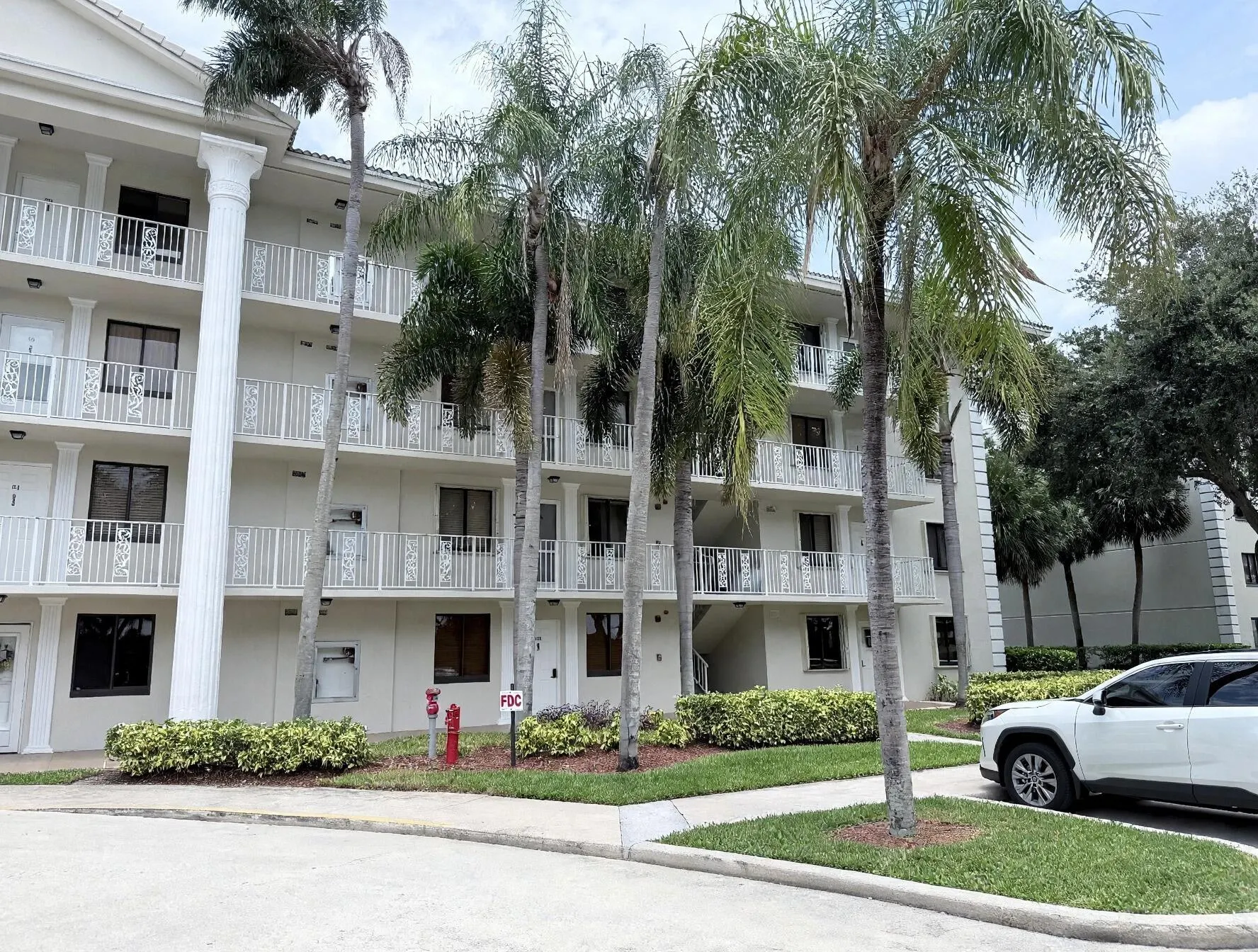6025 Balboa Circle #306