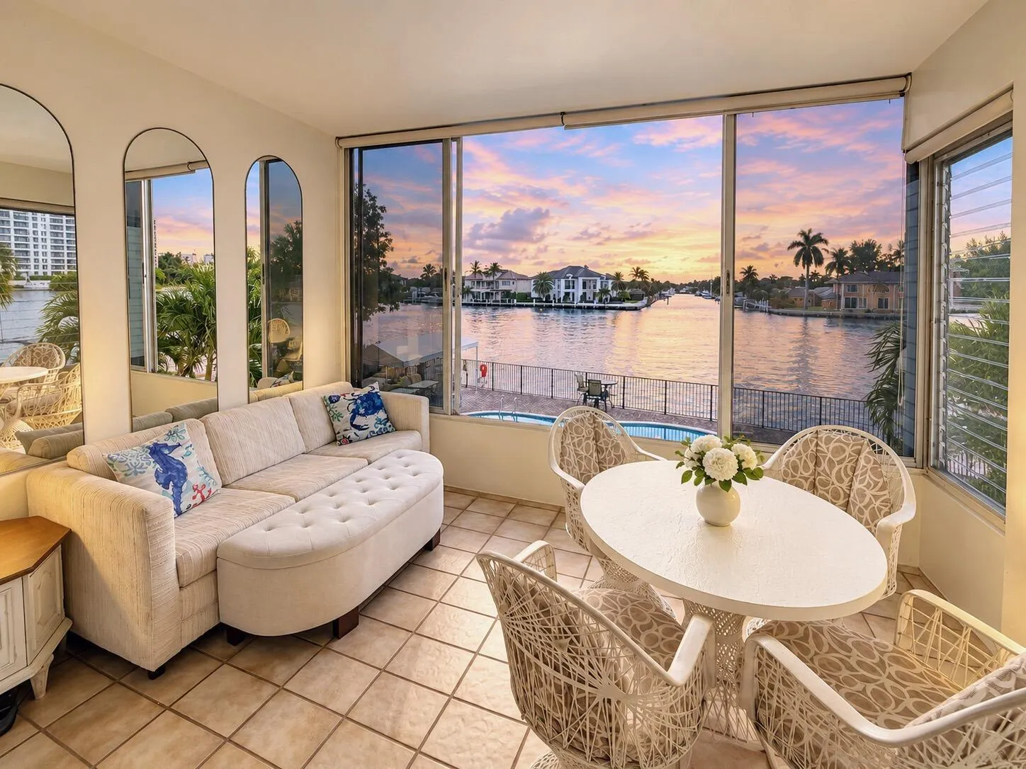 901 N RIVERSIDE Drive #2B