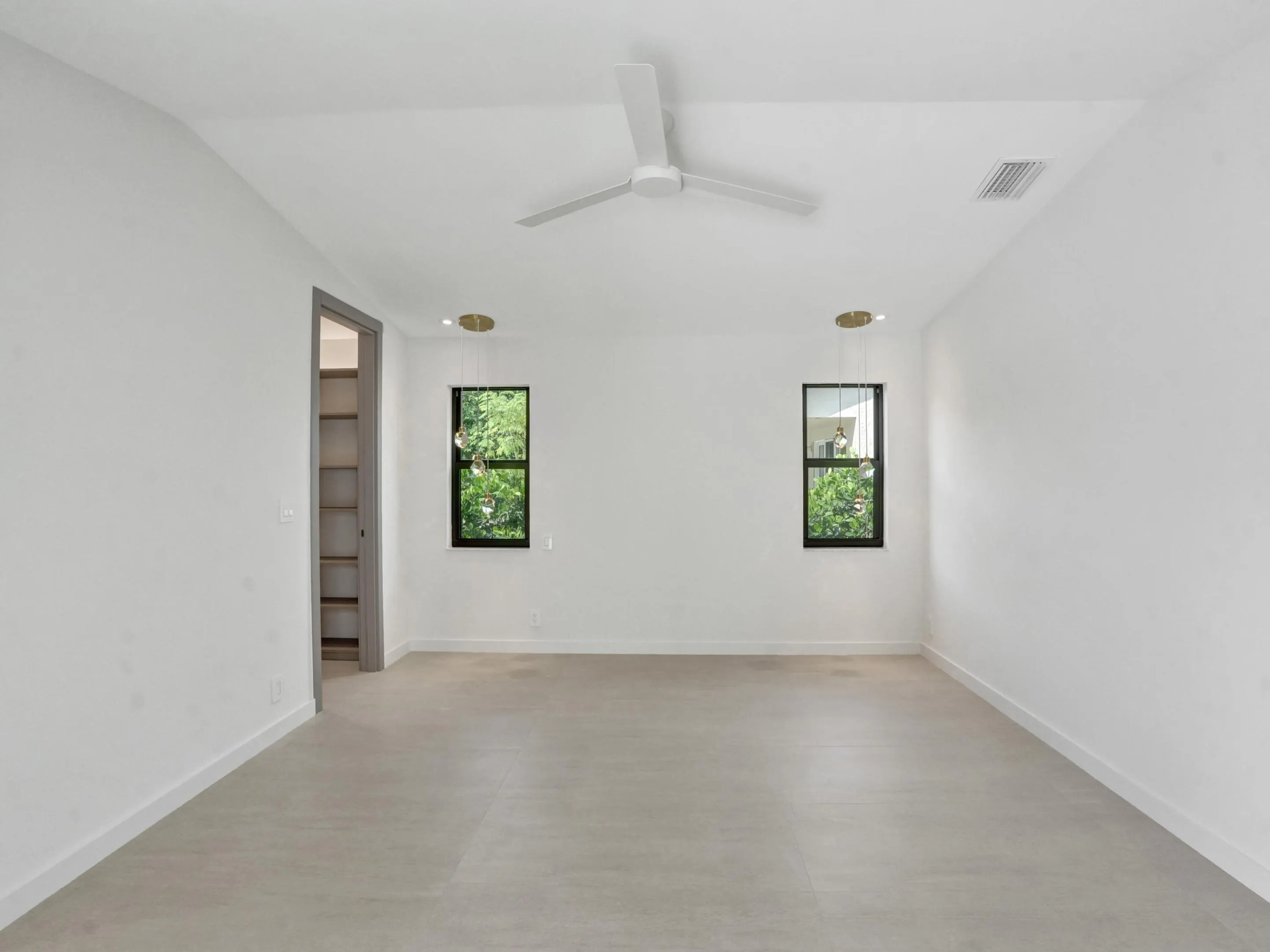 3069 NW 27TH Avenue