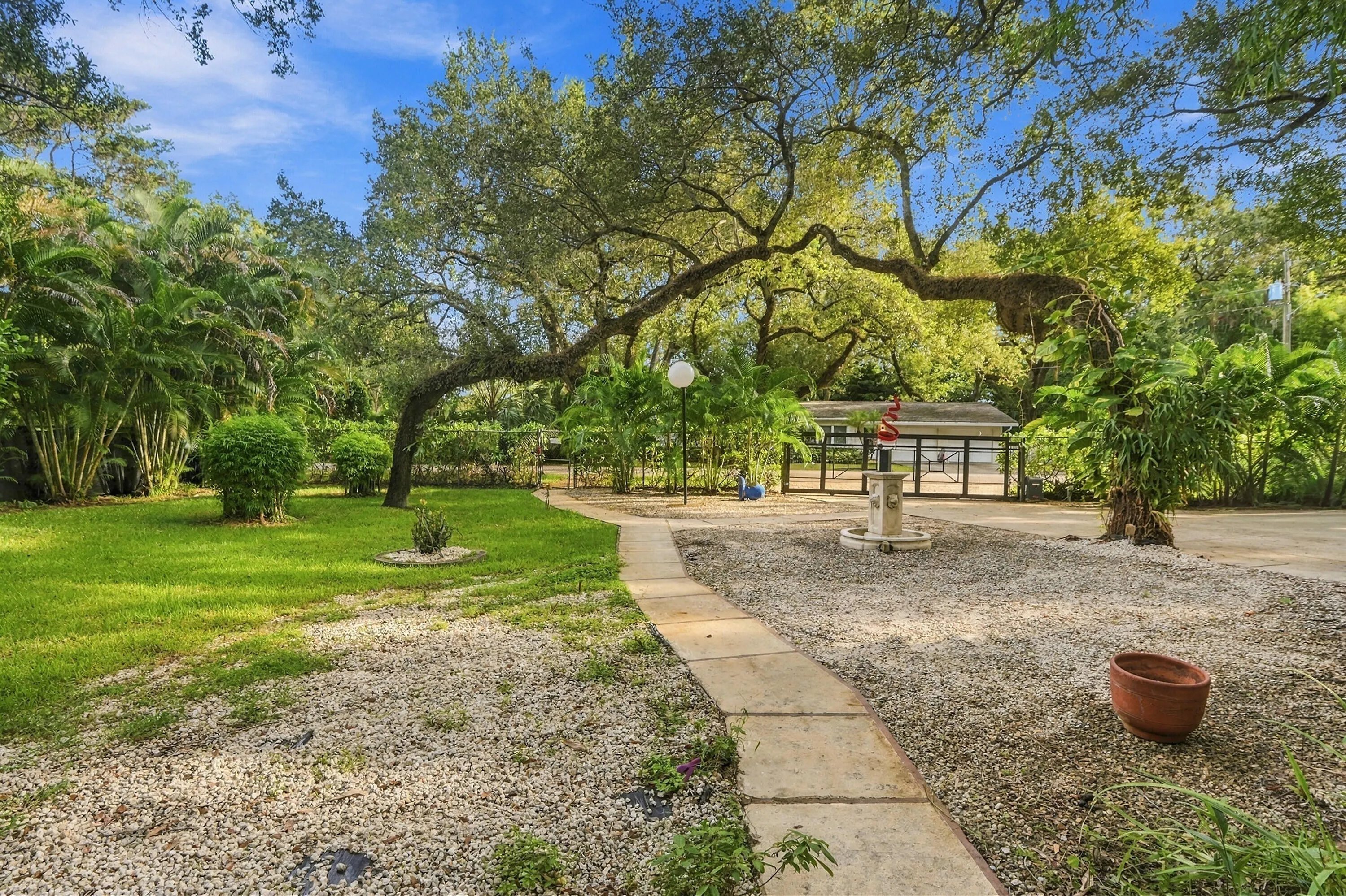 1549 SW 30th Place