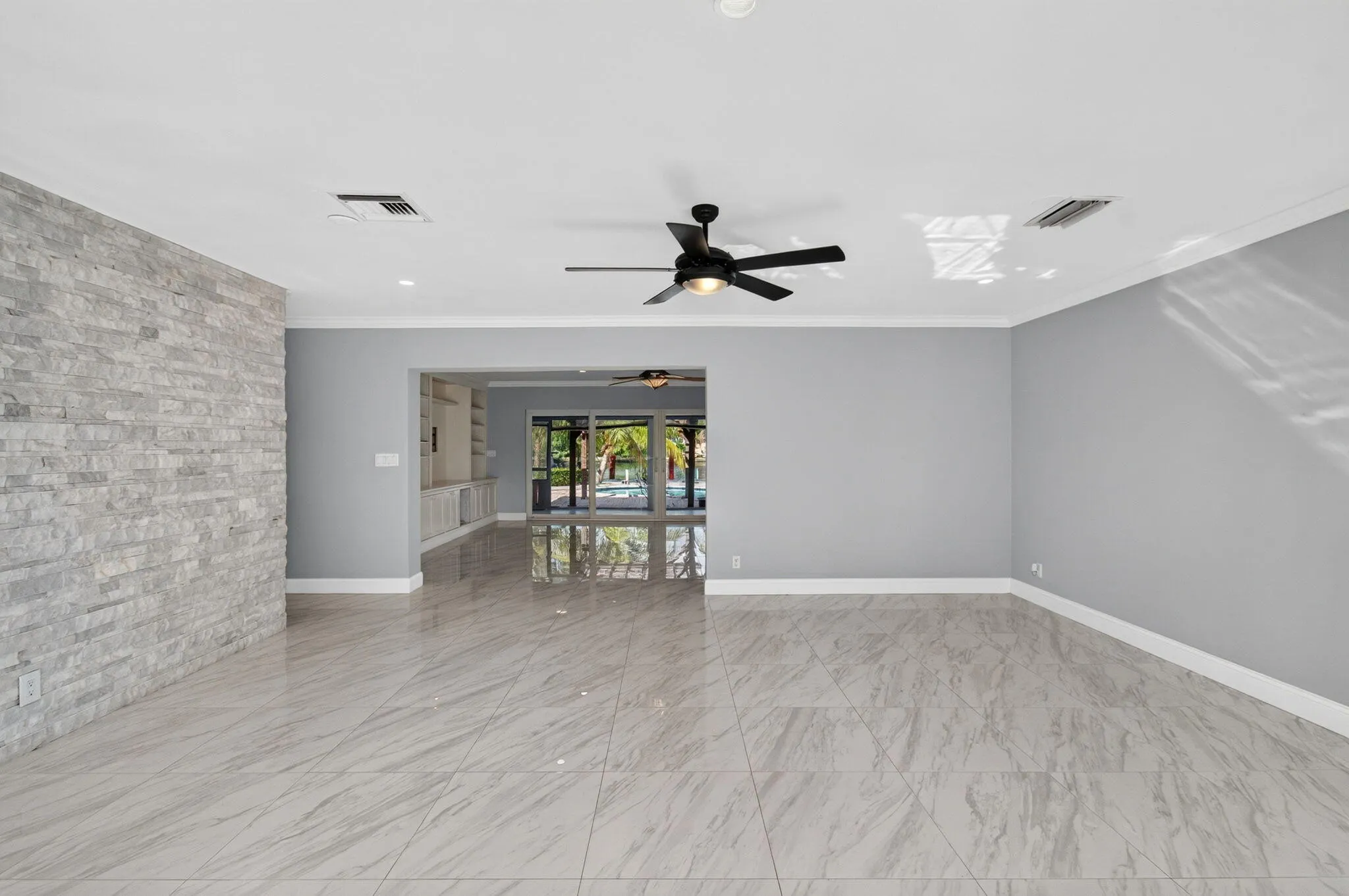 2801 Coral Shores Drive