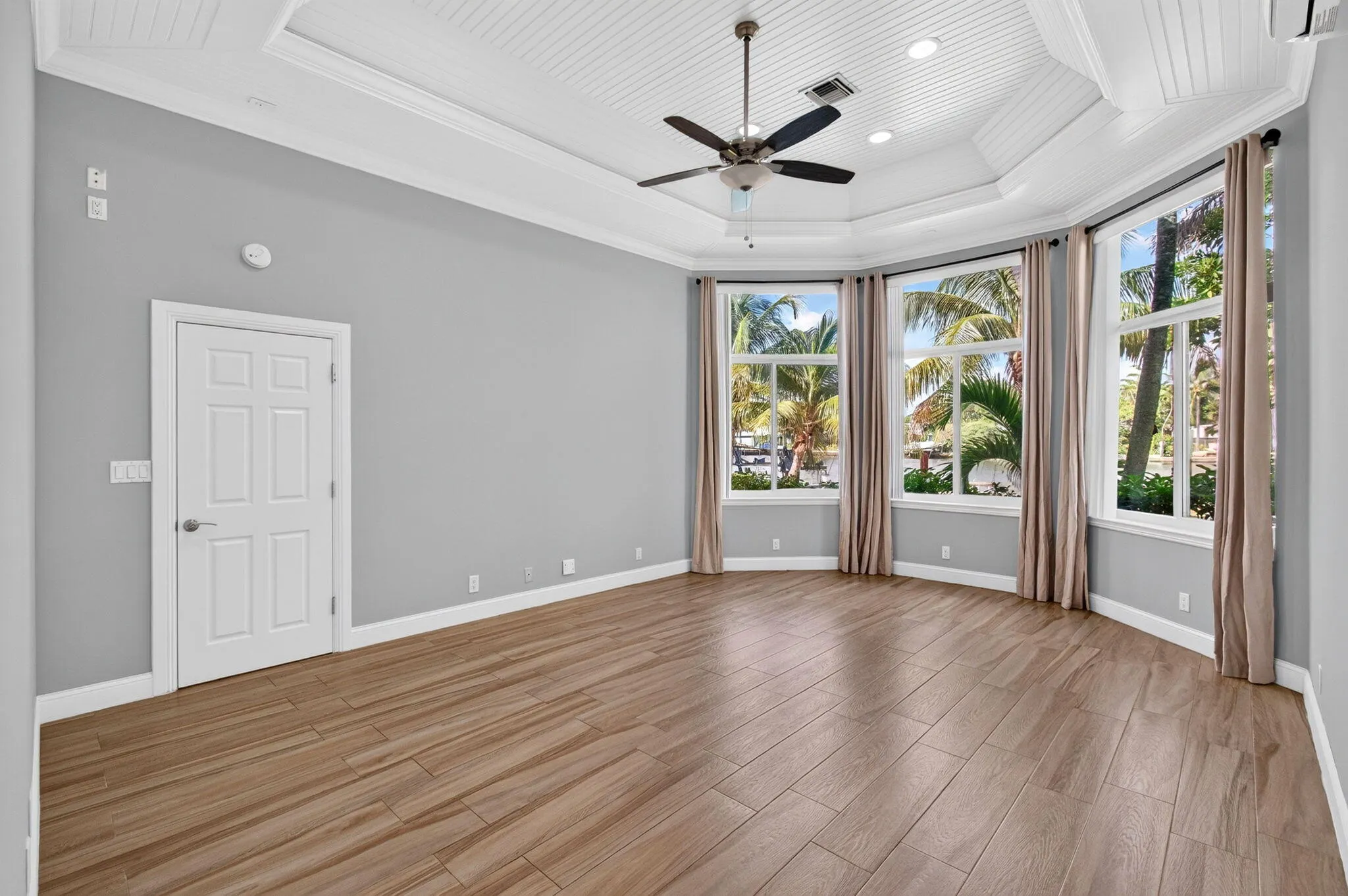 2801 Coral Shores Drive