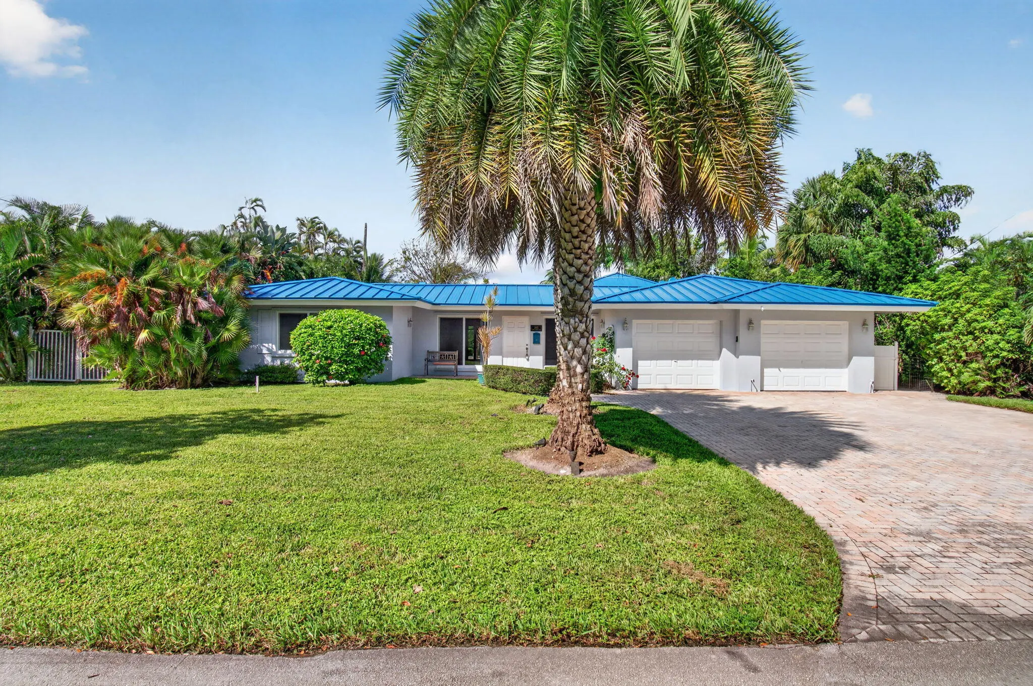 2801 Coral Shores Drive