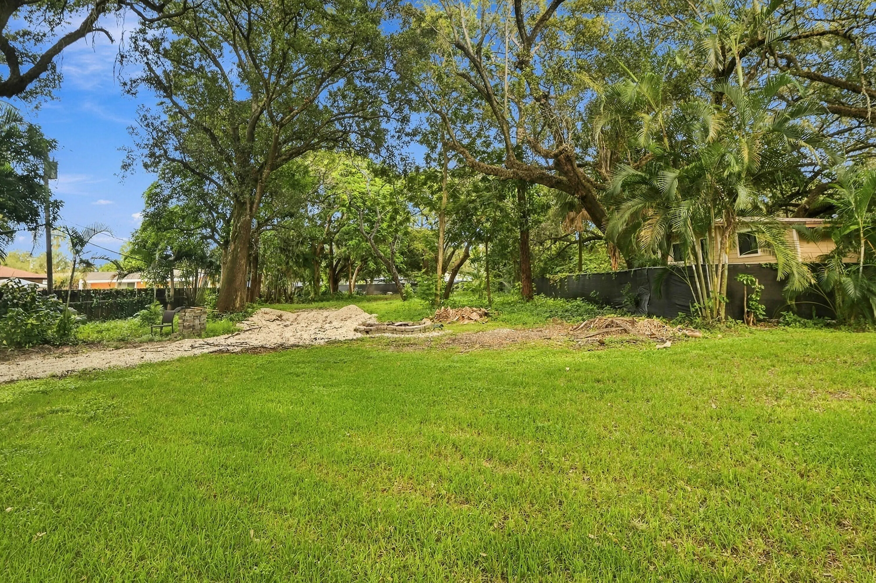 1549 SW 30TH Place