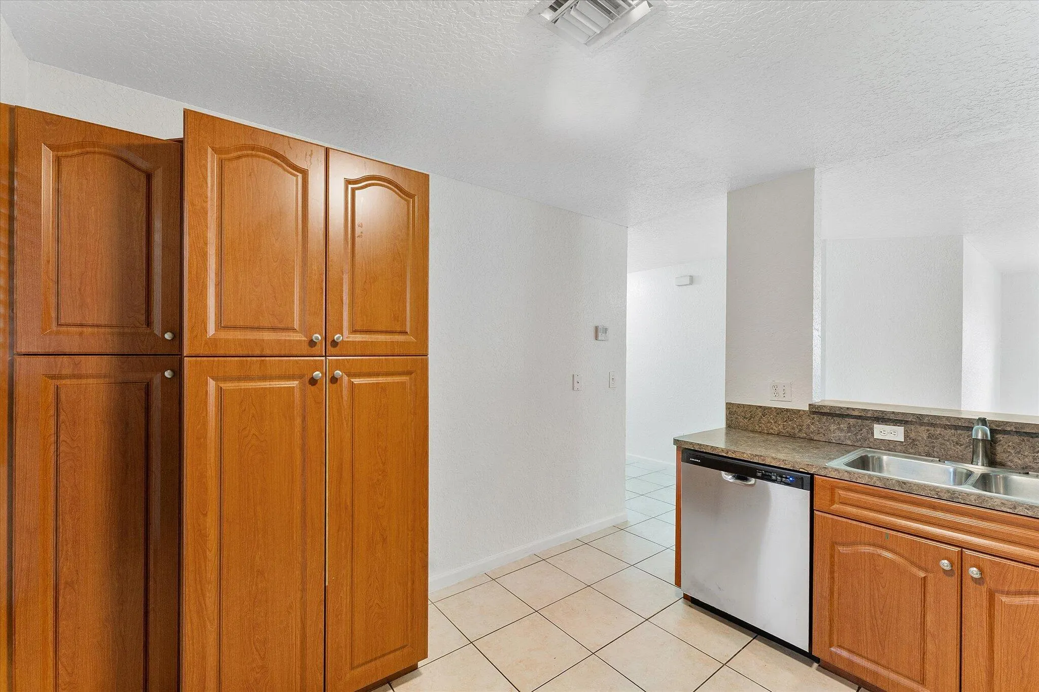 2212 NW 9th Court
