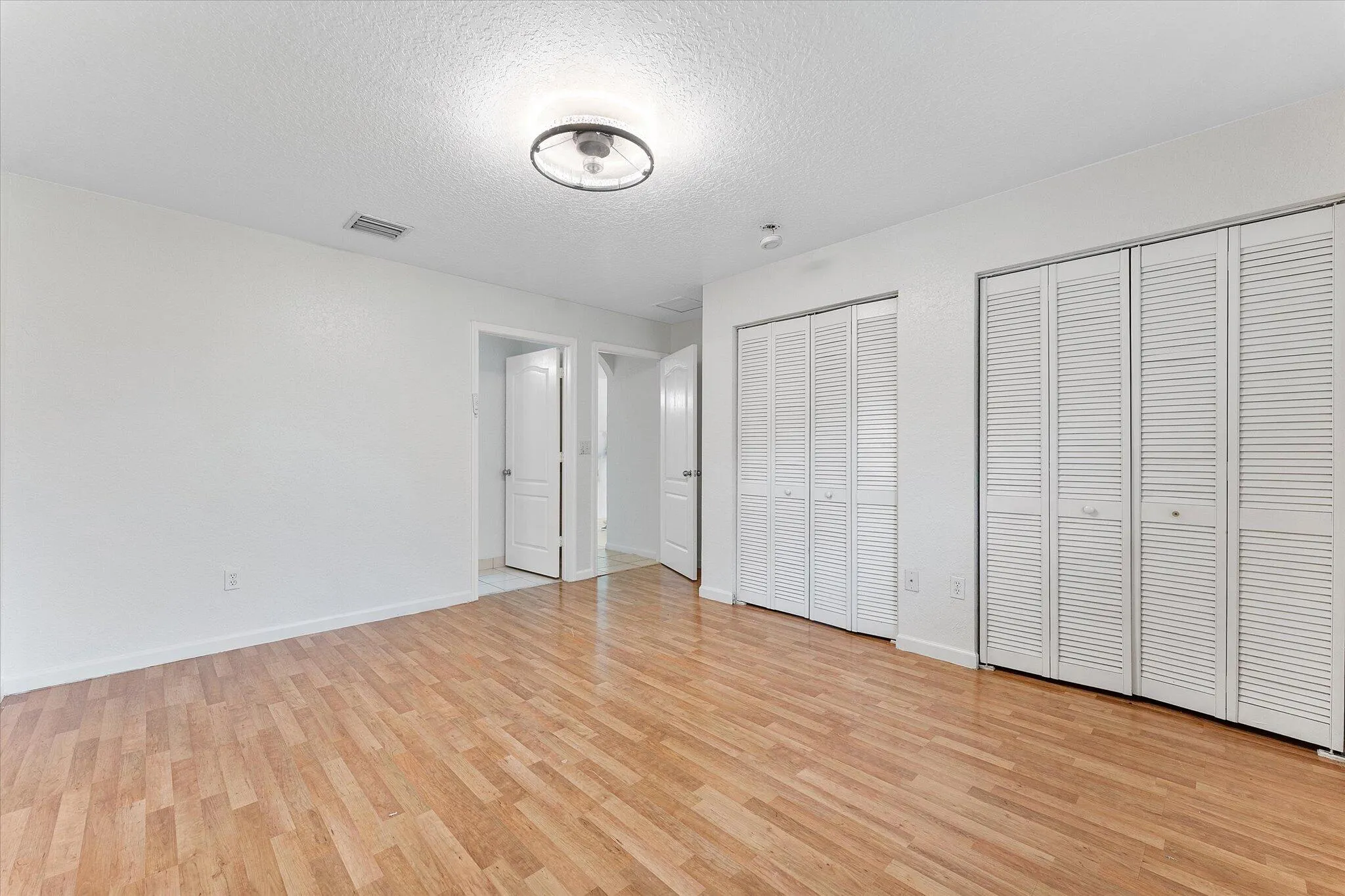 2212 NW 9th Court