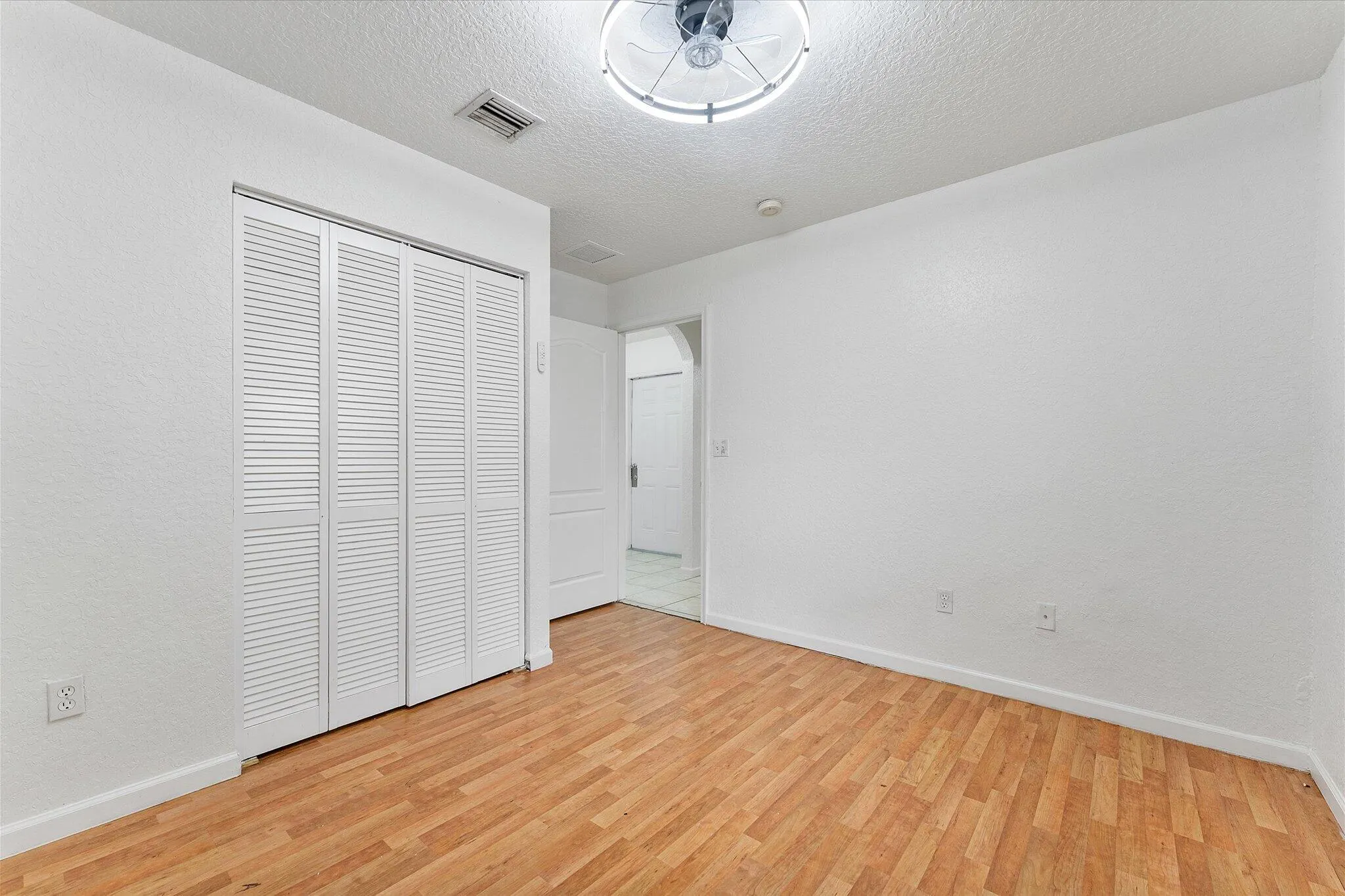 2212 NW 9th Court