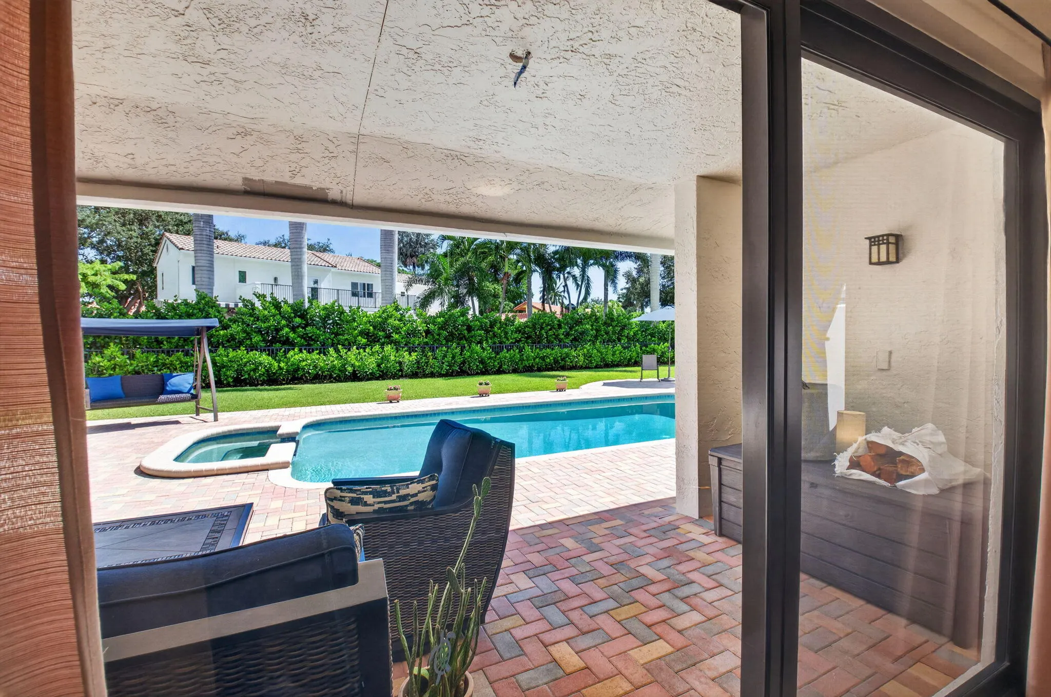 2750 NW 26TH Court