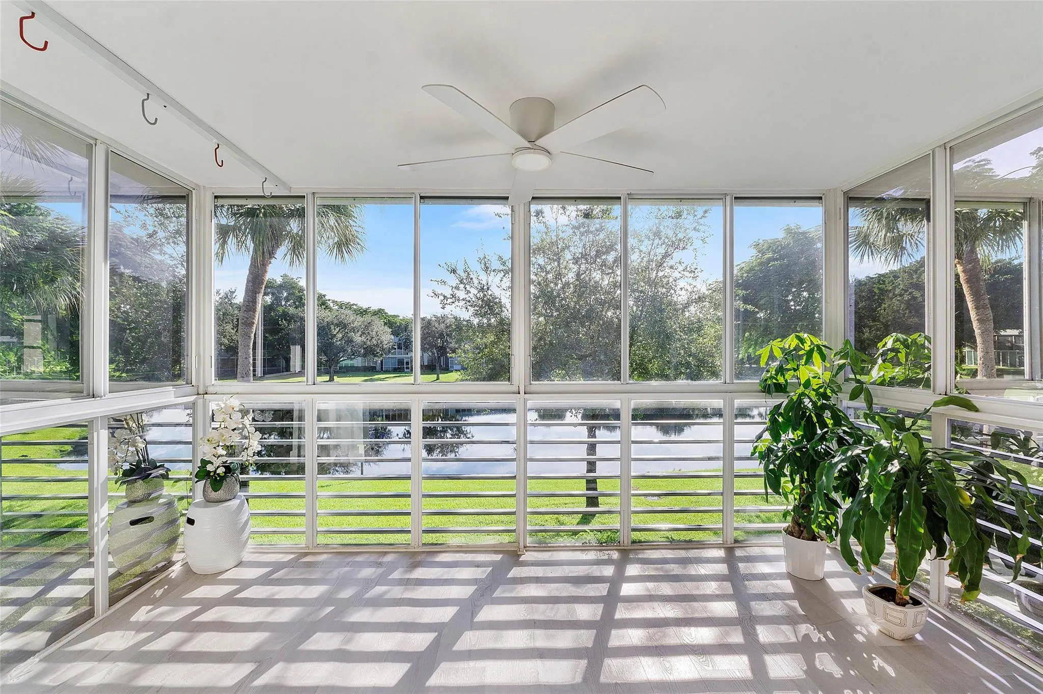 4261 W Palm Aire Drive #UNIT 203