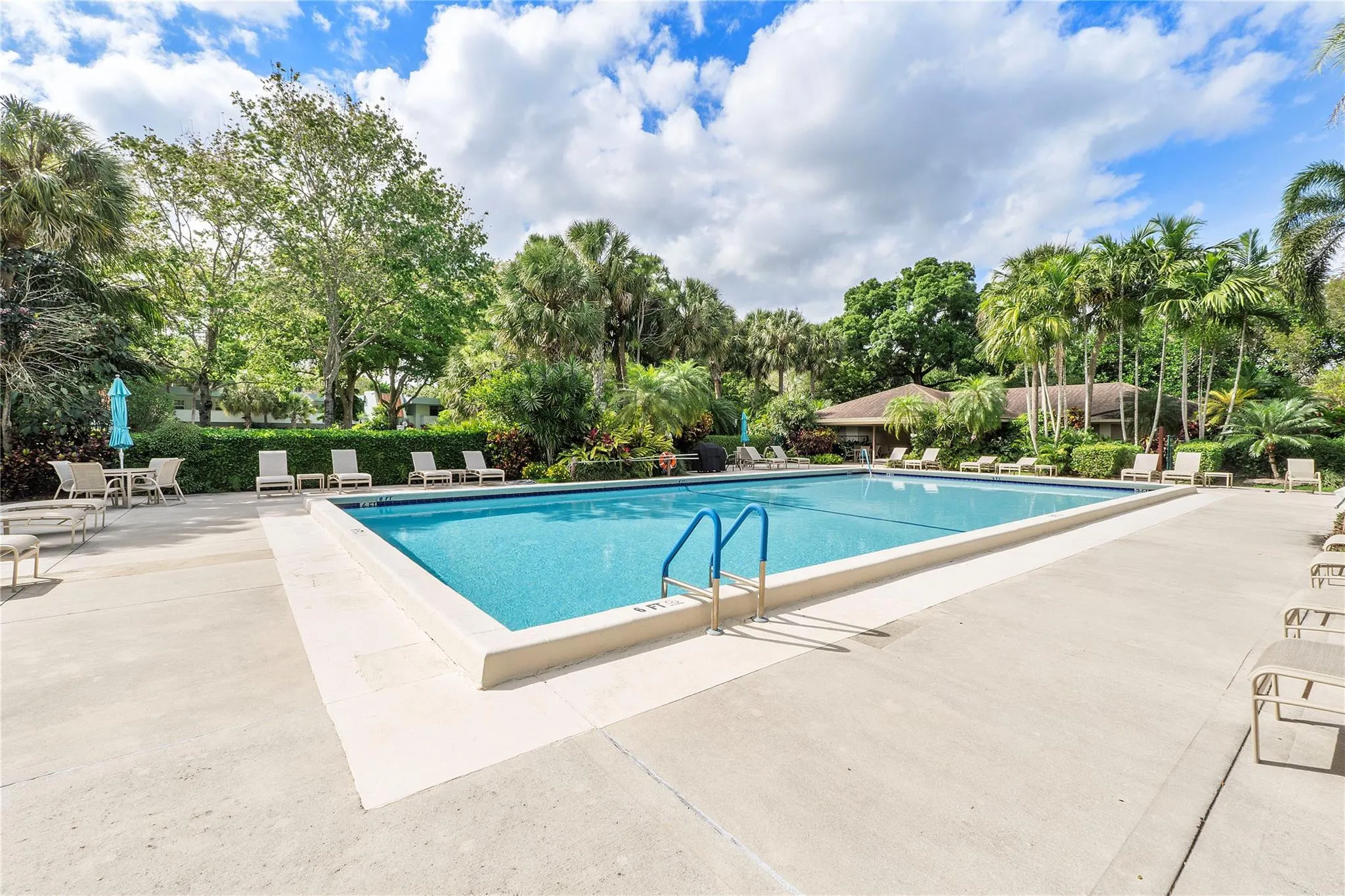 4261 W Palm Aire Drive #UNIT 203