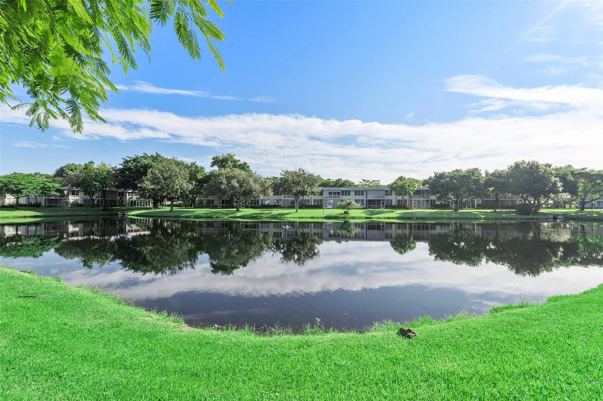 4261 W Palm Aire Drive #UNIT 203