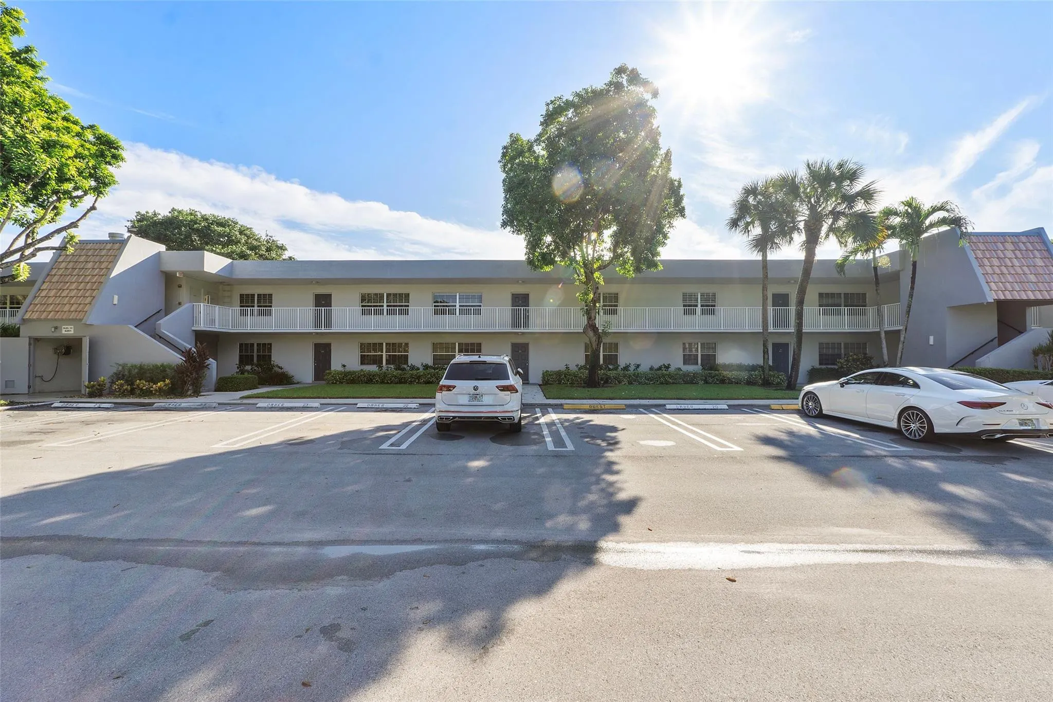 4261 W Palm Aire Drive #UNIT 203