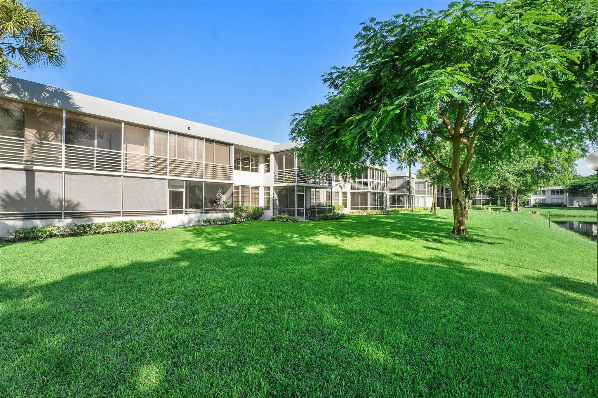 4261 W Palm Aire Drive #UNIT 203