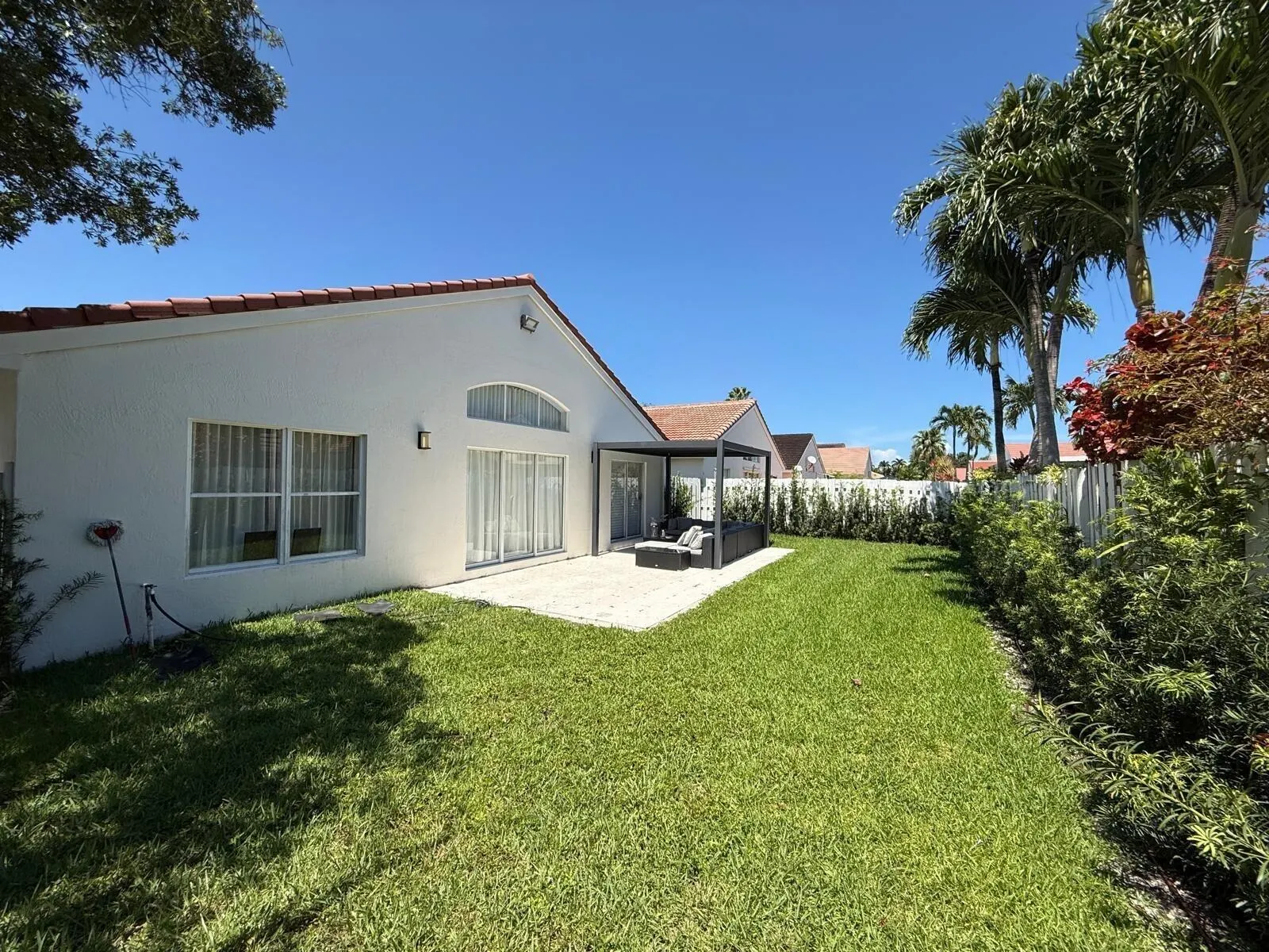 3380 SW 50TH Street