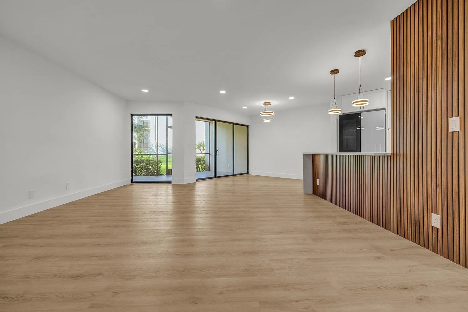 5701 CAMINO DEL SOL #106
