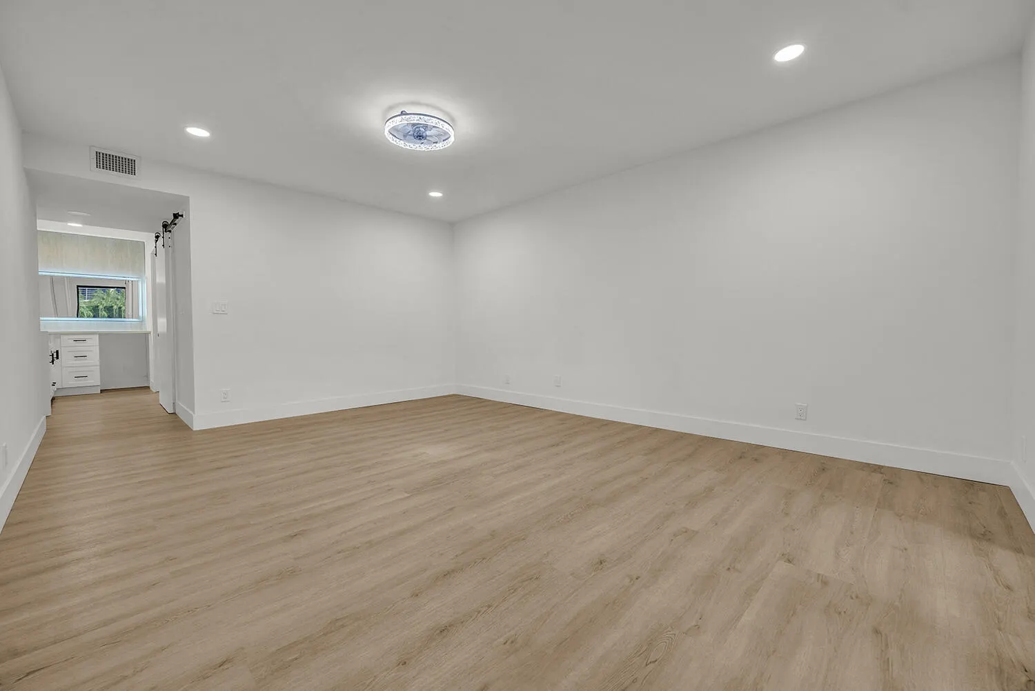 5701 CAMINO DEL SOL #106