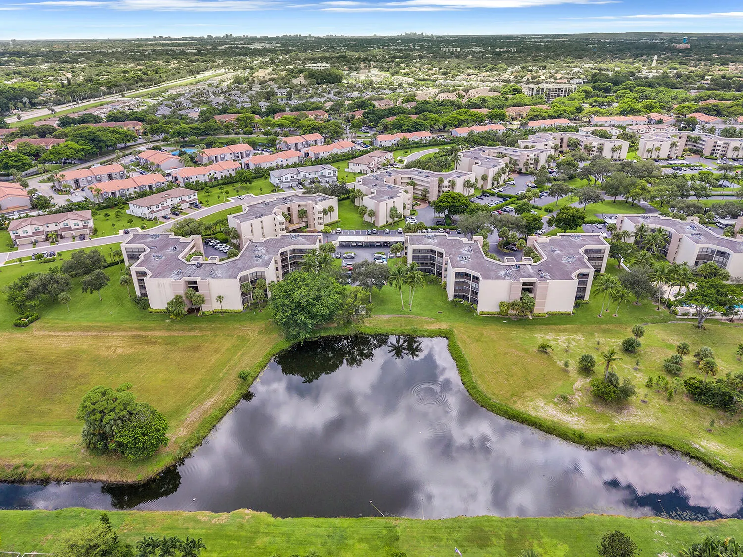 5701 CAMINO DEL SOL #106