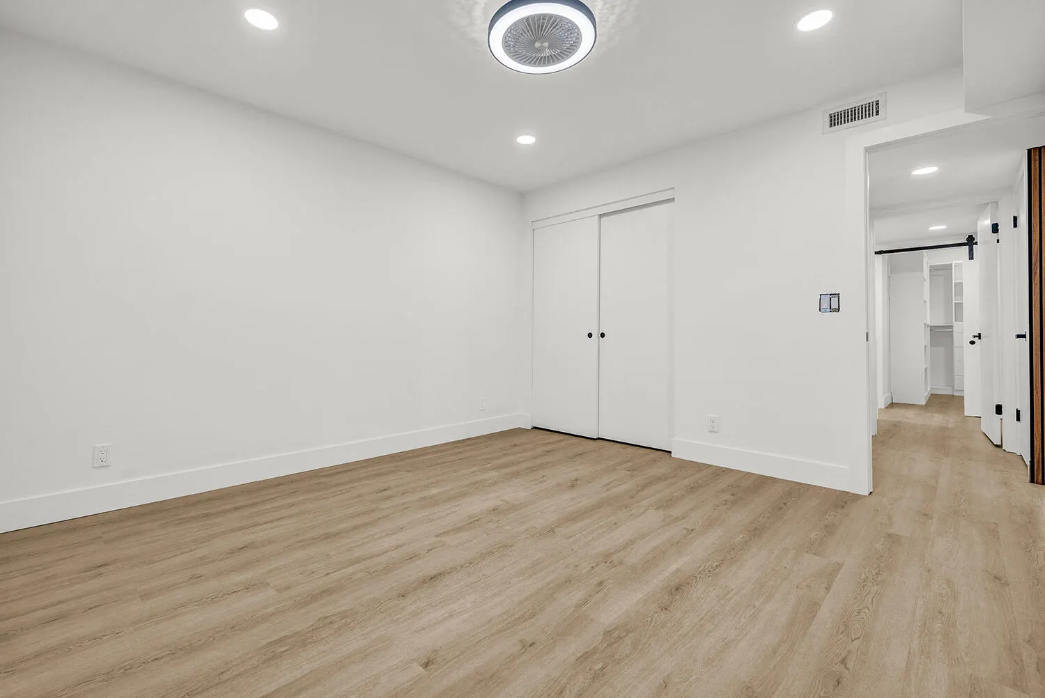 5701 CAMINO DEL SOL #106