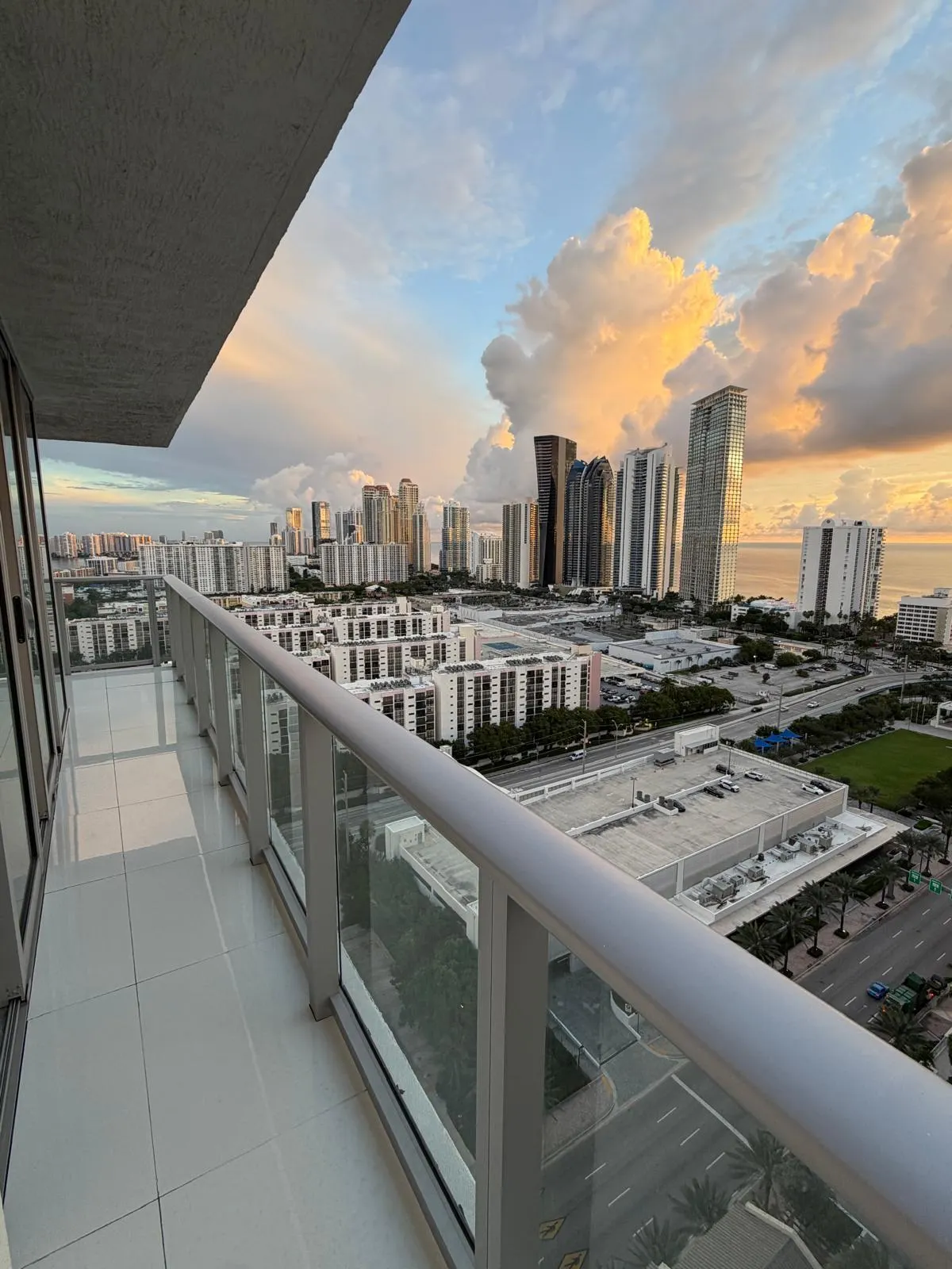 330 Sunny Isles Boulevard #5-2407