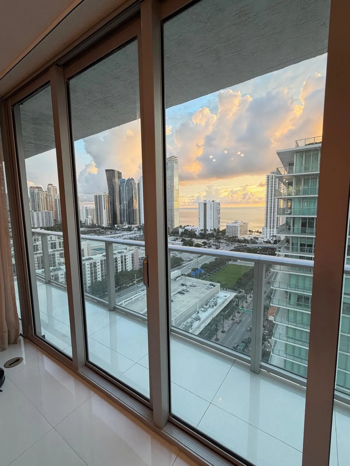 330 Sunny Isles Boulevard #5-2407