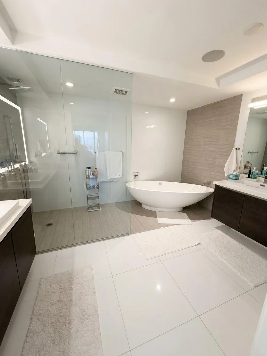 330 Sunny Isles Boulevard #5-2407