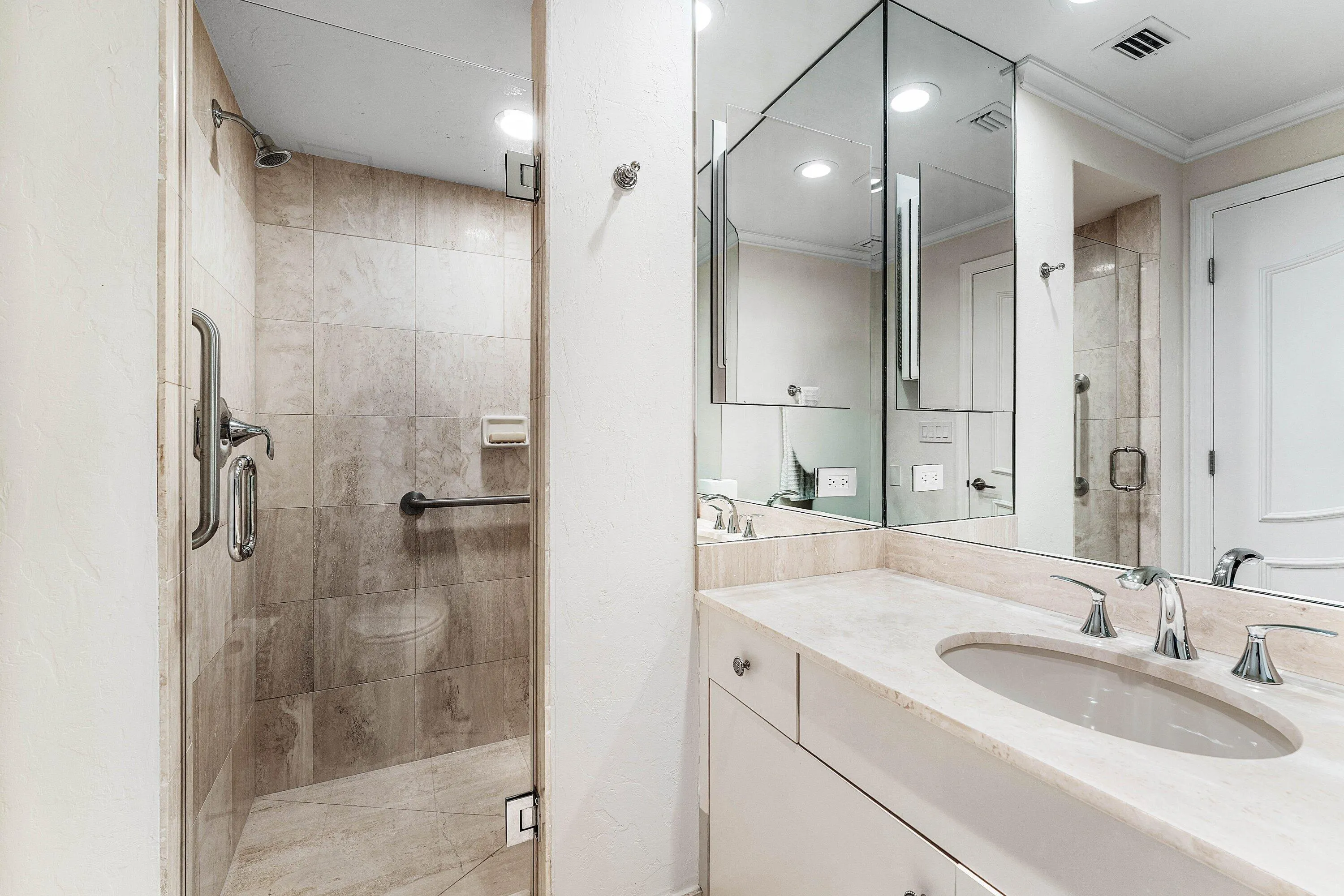 300 SE 5th Avenue #3170