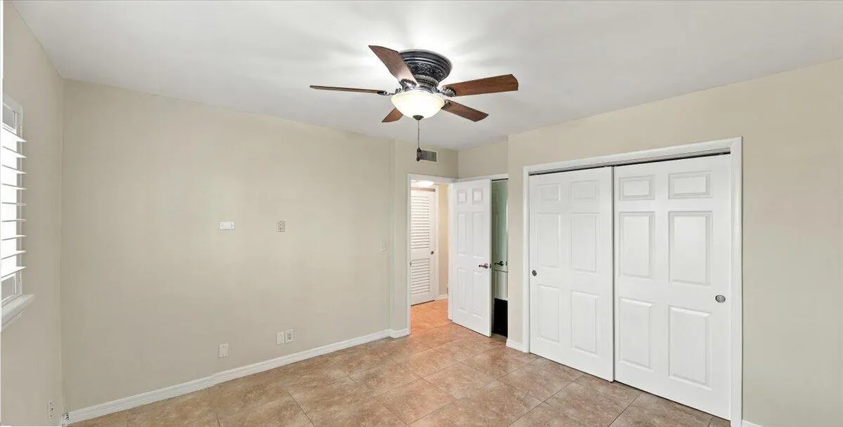 901 S SURF Road #506
