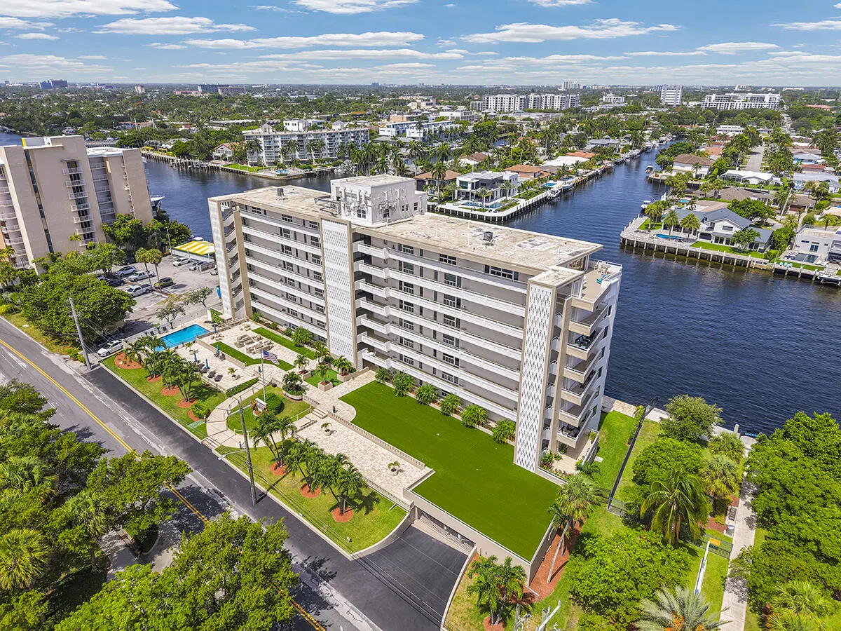201 N Riverside Drive ##802