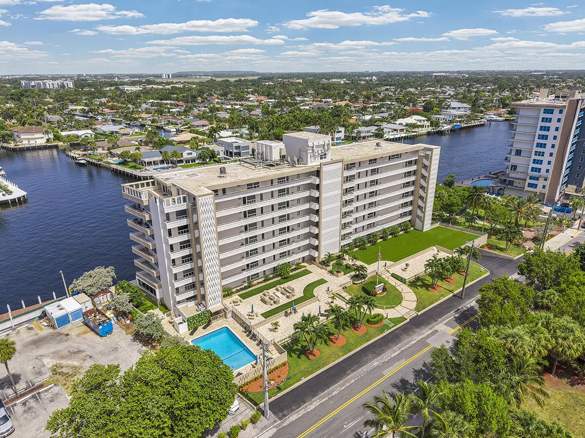 201 N Riverside Drive ##802