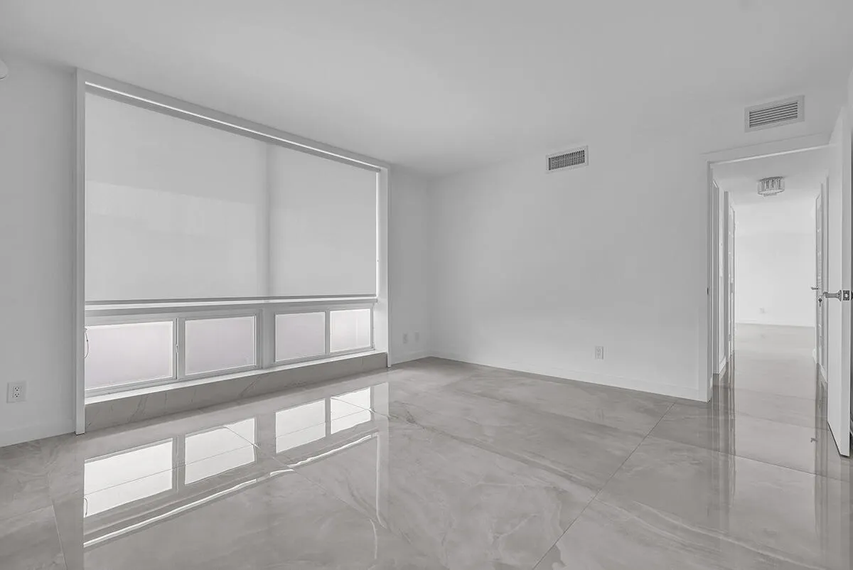 201 N Riverside Drive ##802