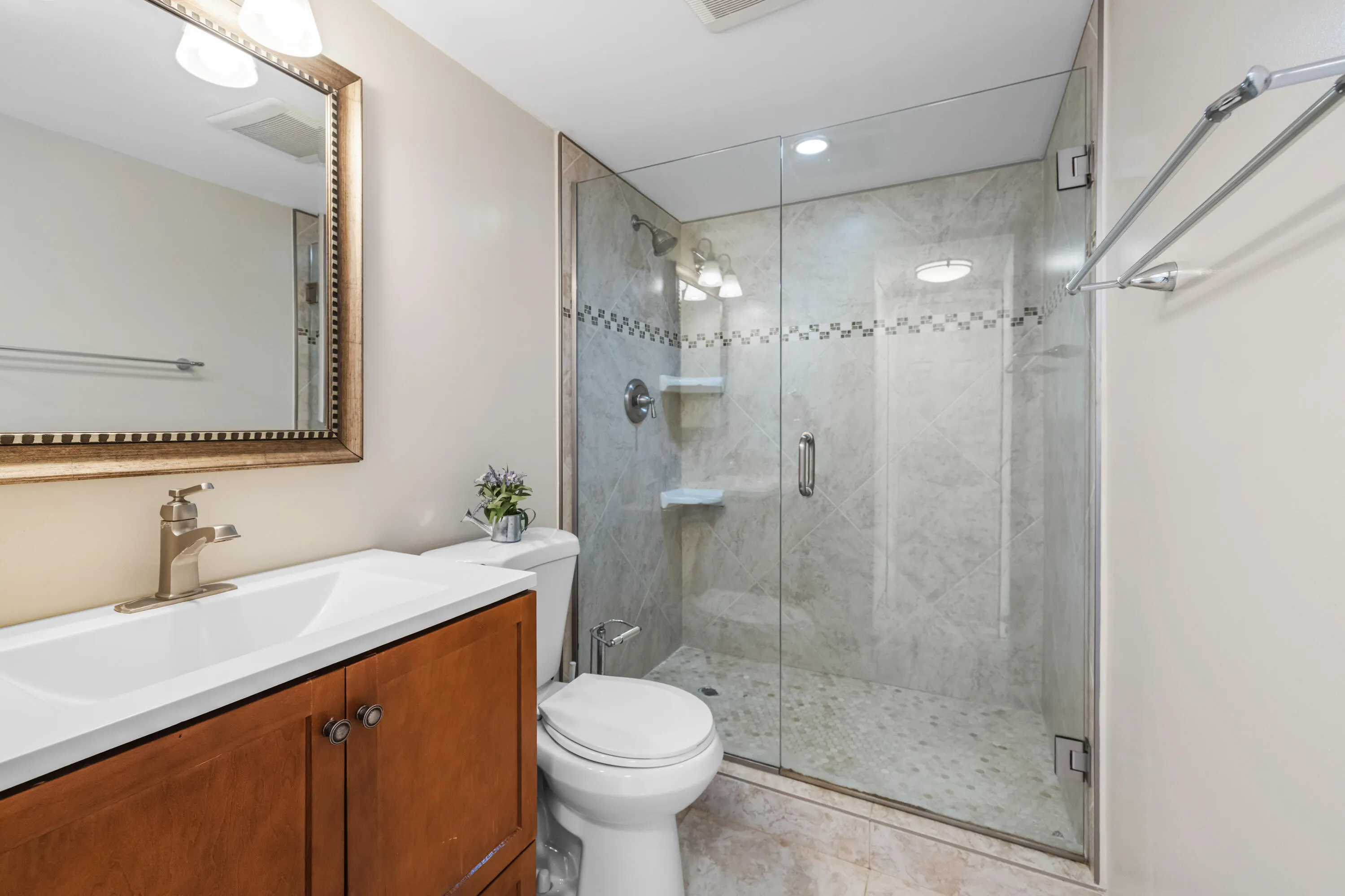 575 Oaks Lane #708