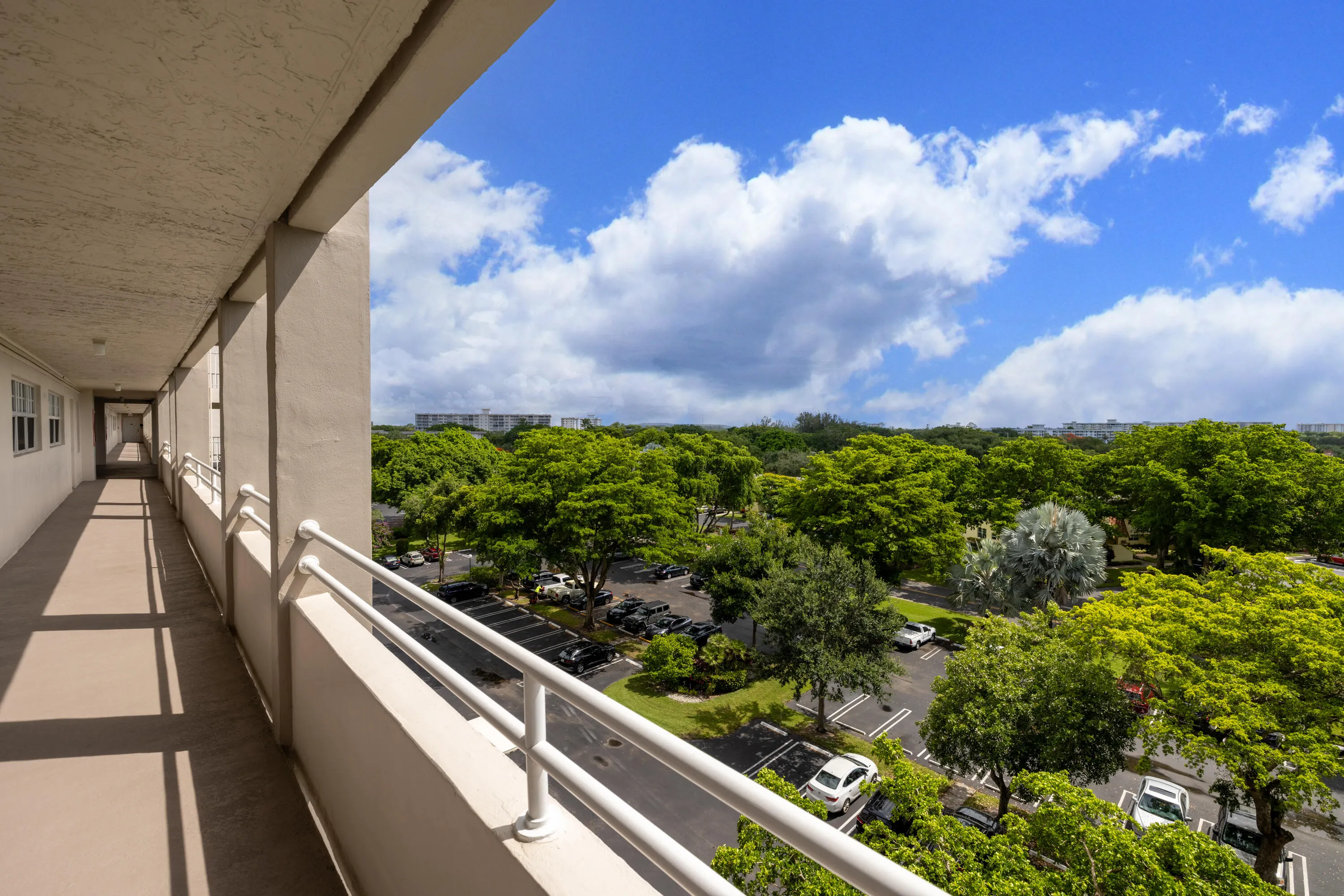 575 Oaks Lane #708
