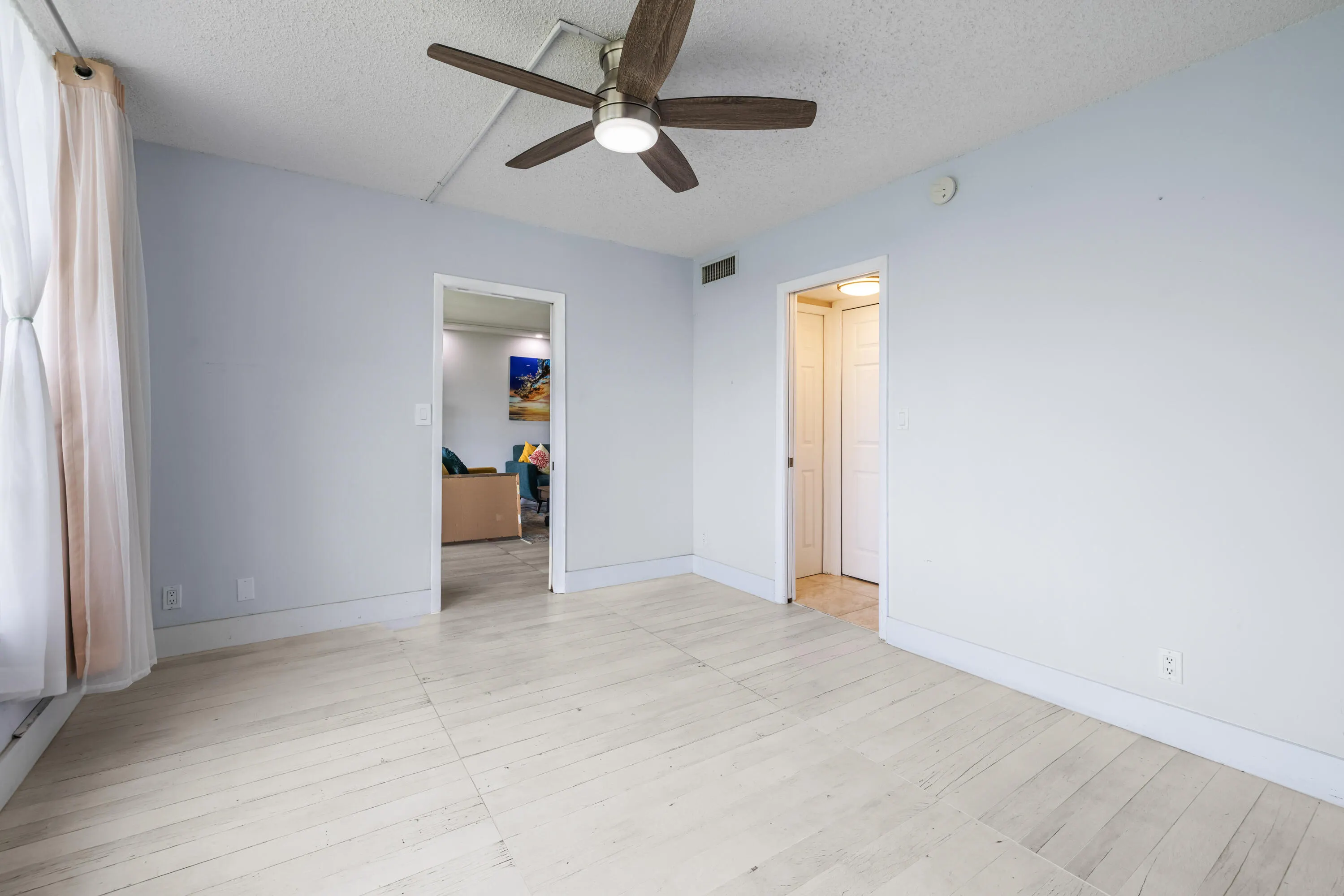 575 Oaks Lane #708
